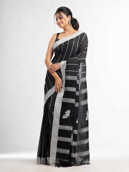 Women's Black all body small fish design with fish design pallu in solid border handwoven cotton saree