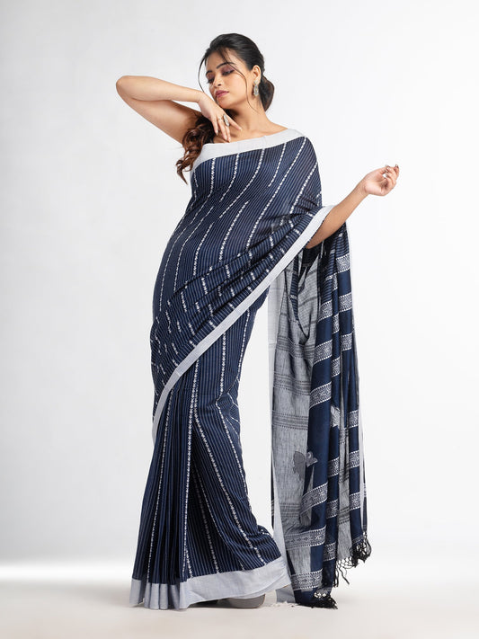 Women's Nevy Blue all body small fish design with fish design pallu in solid border handwoven cotton saree