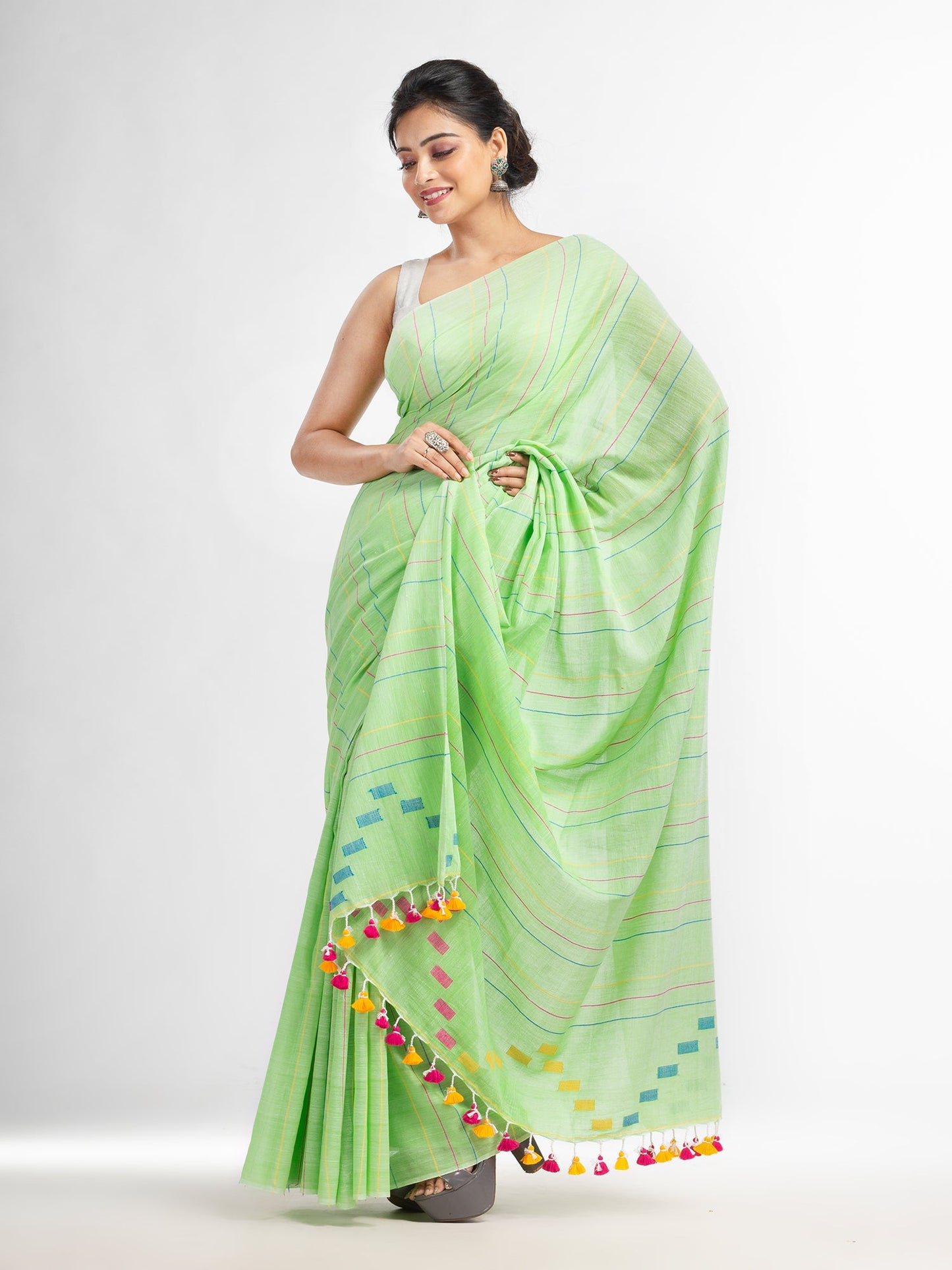 Women's Green Handwoven Cotton Jamdani handloom Saree