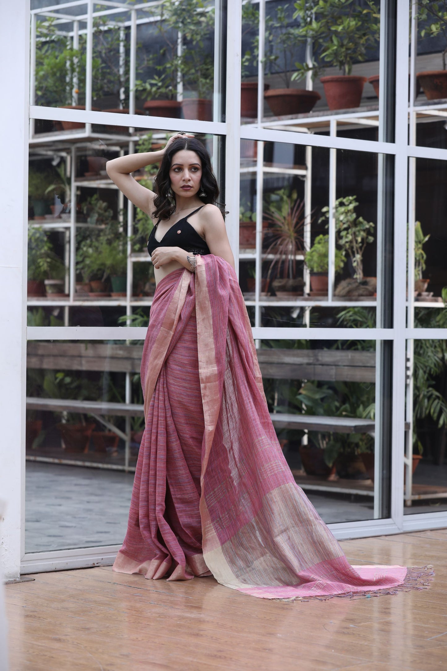 Women's Pink handwoven linen saree