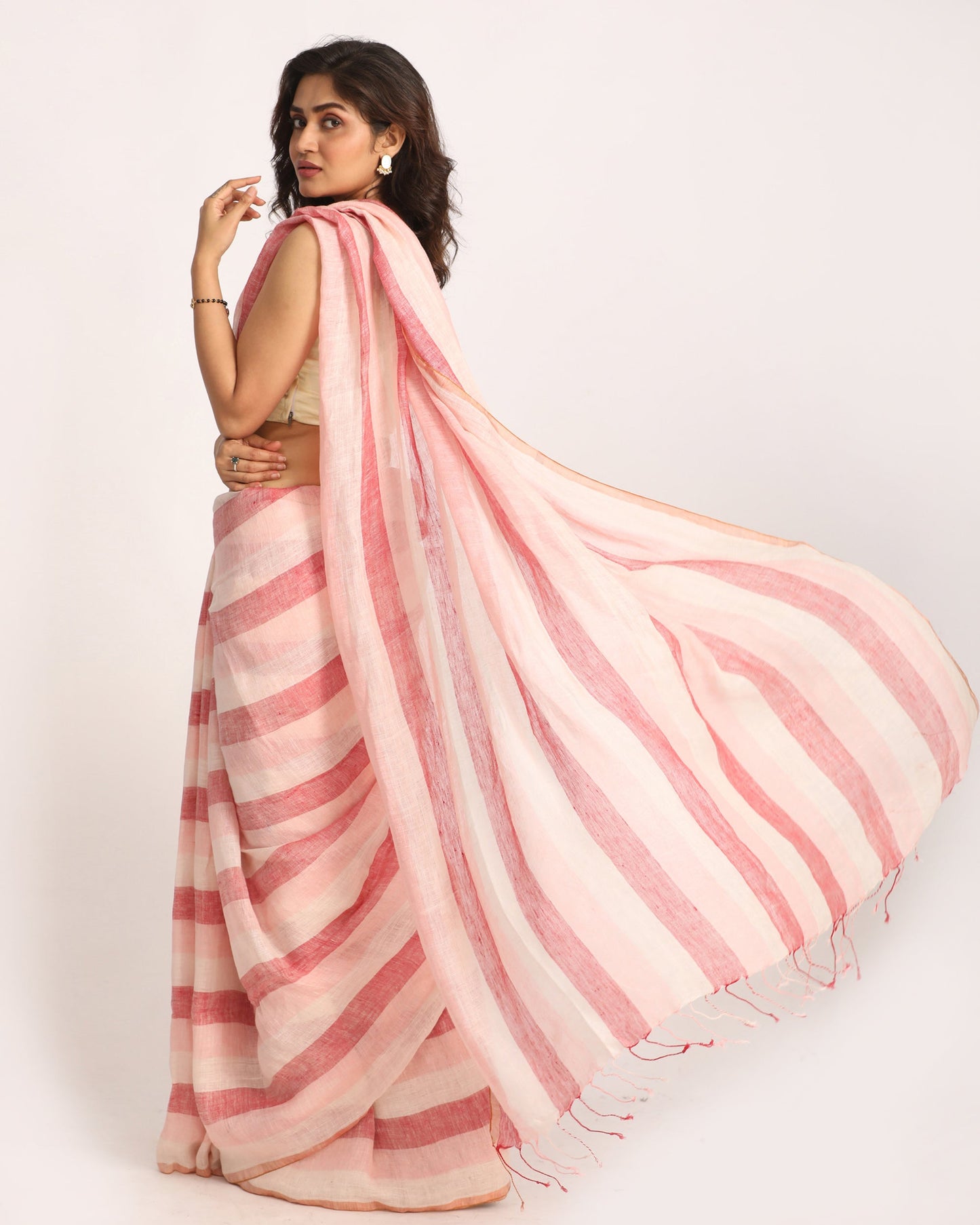 Women's Multicolour Check Traditional Handloom Linen Saree