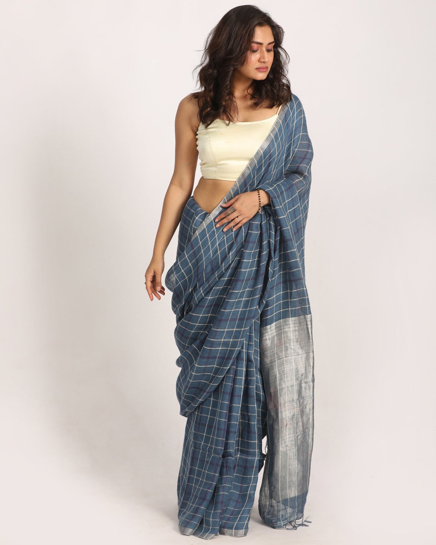 Women's Steel Blue Traditional Handloom Check Linen Saree