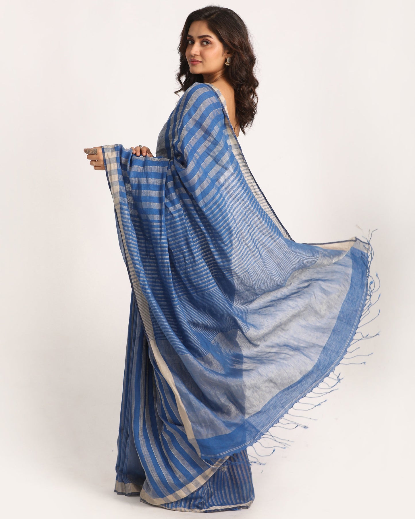 Women's Royel Blue Check Traditional Handloom Linen Saree