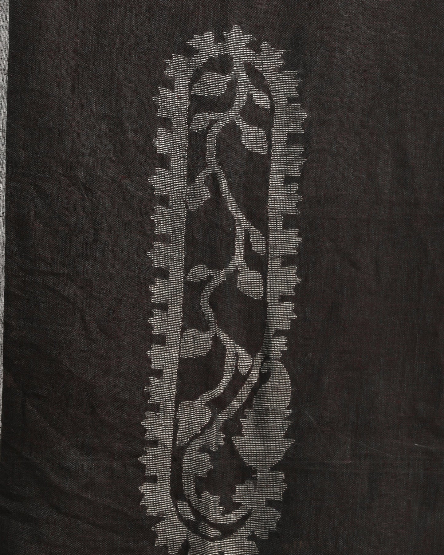 Women's Dark Grey Brown Traditional Handloom Linen Jamdani Saree