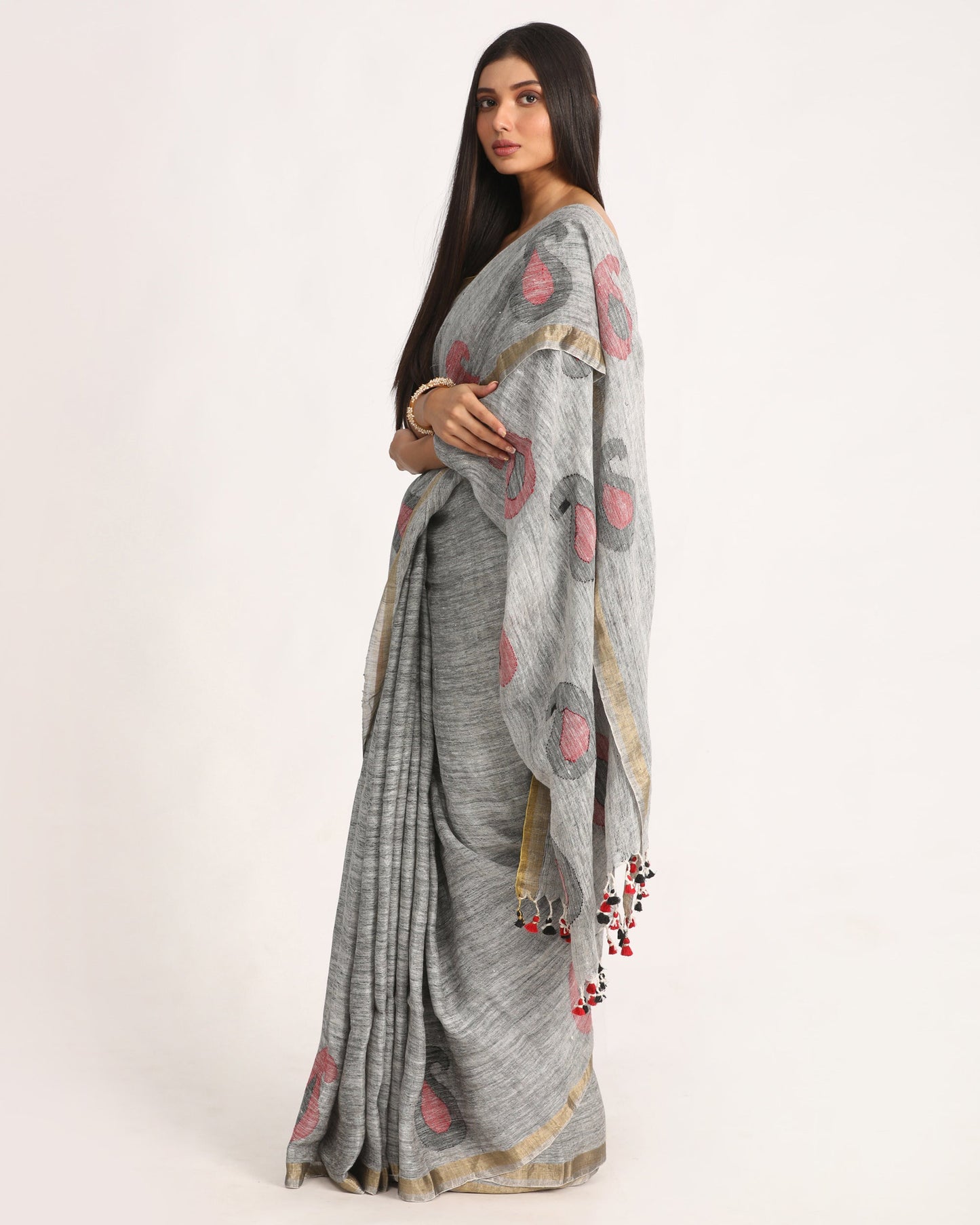 Women's Grey Traditional Handloom Linen Jamdani Saree