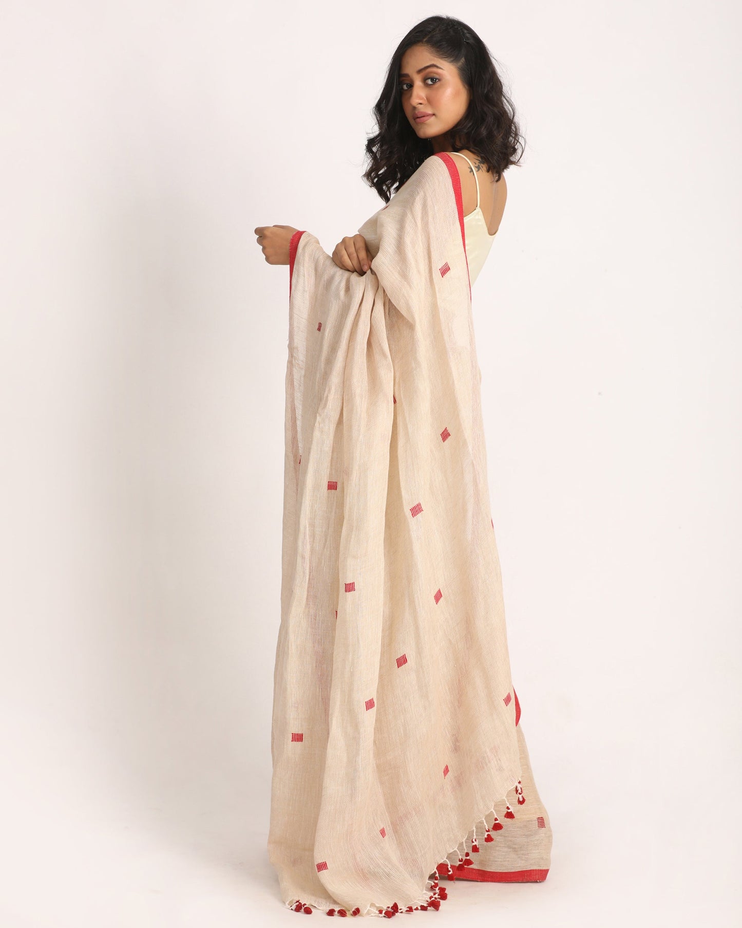 Women's Cream Traditional Handloom Linen Jamdani Saree