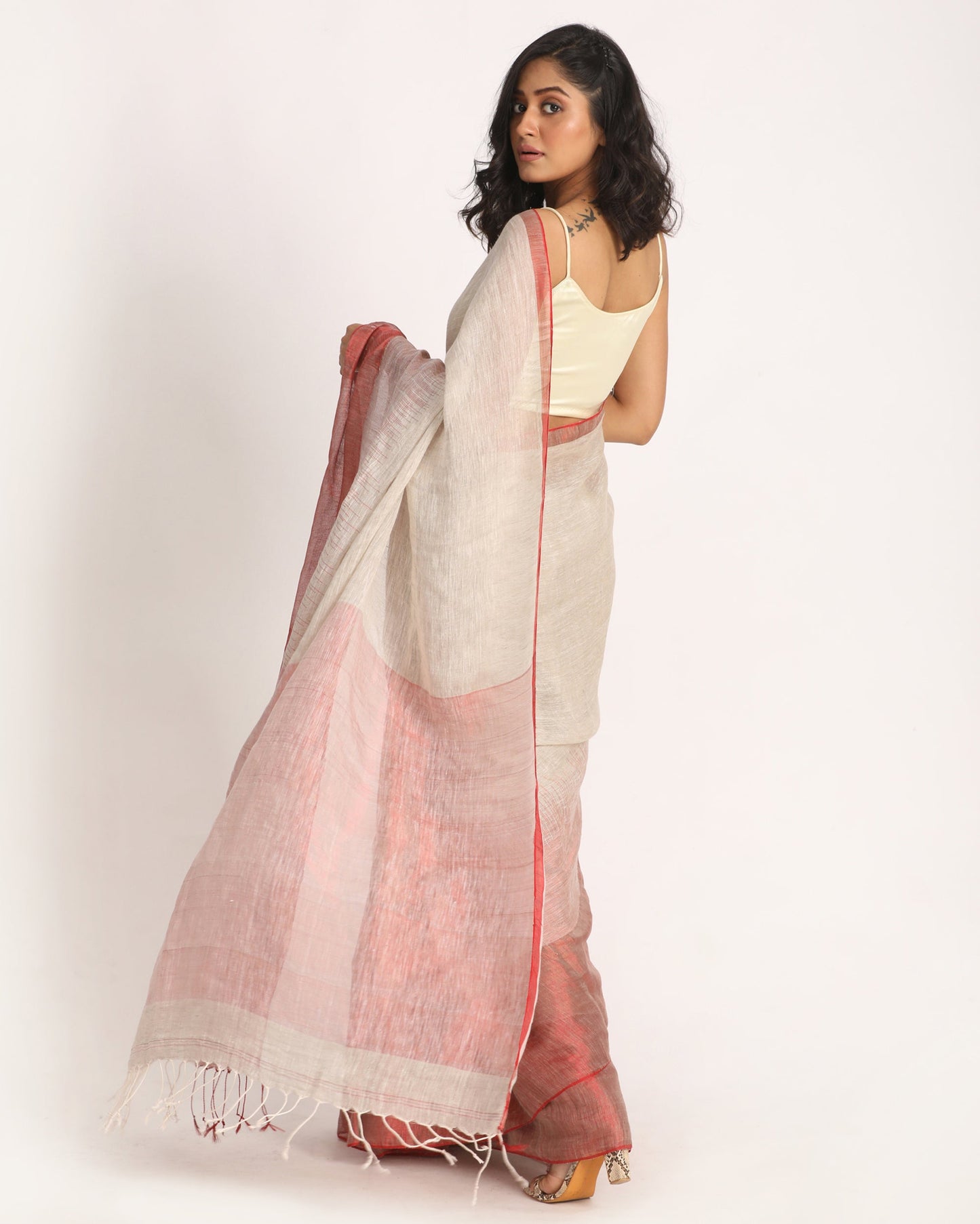 Women's Design Zari Border Light Grey Handloom Traditional Linen Saree