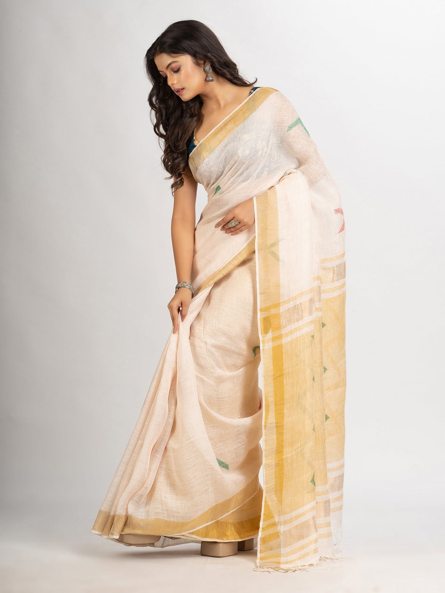 Women's Faded Pink Traditional Handloom Linen Jamdani handloom Saree
