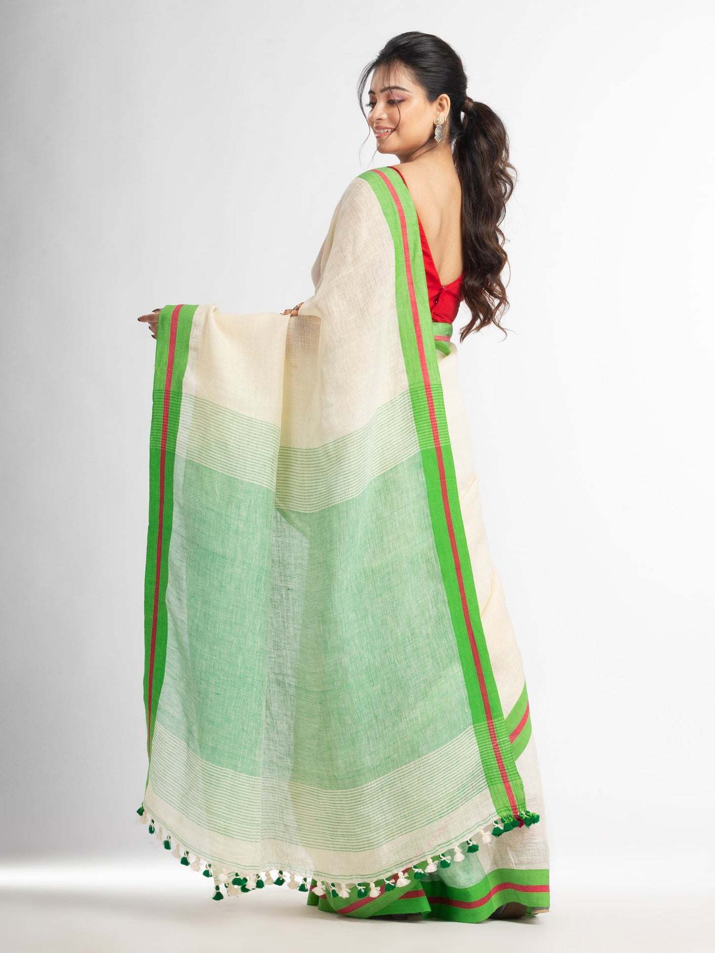 Women's Cream with green pallu in multi colour boeder handwoven linen saree