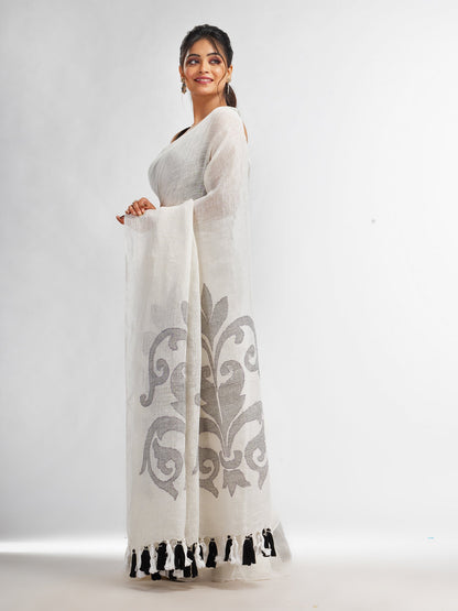 Women's White jamdani handwoven linen saree