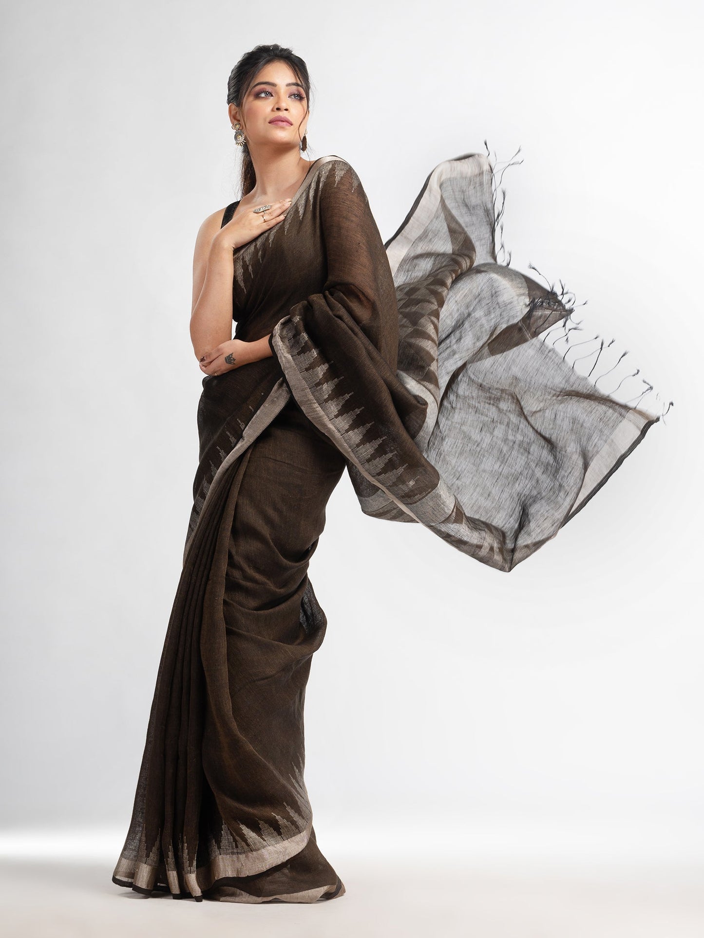 Women's Coffee brown with all pallu zari buti in temple border handwoven linen saree