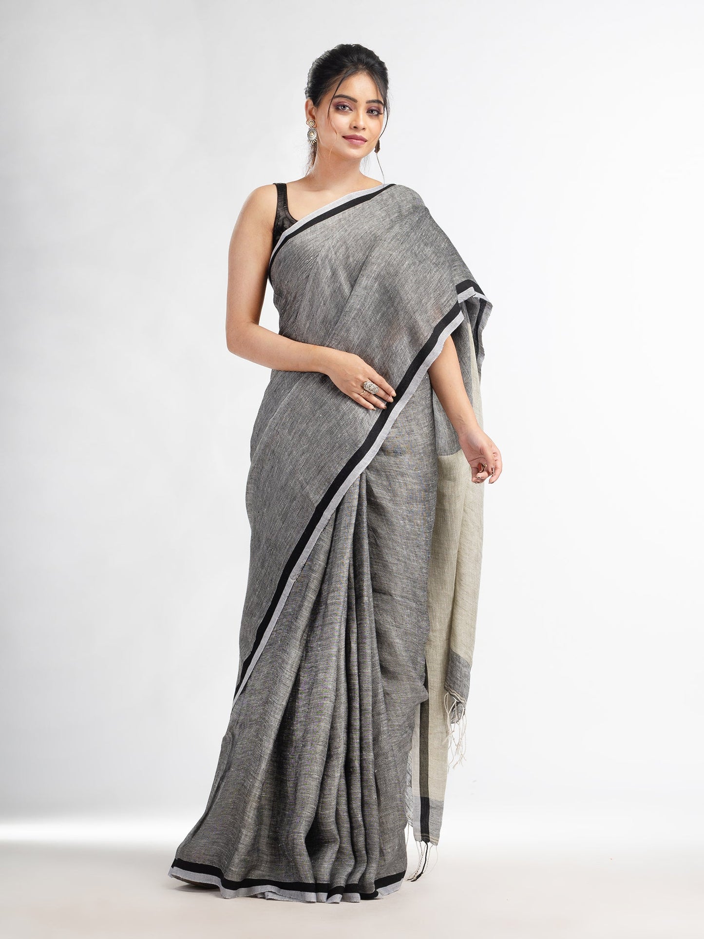 Women's Grey twill weaving with sage green pallu in white and black border handwoven linen saree