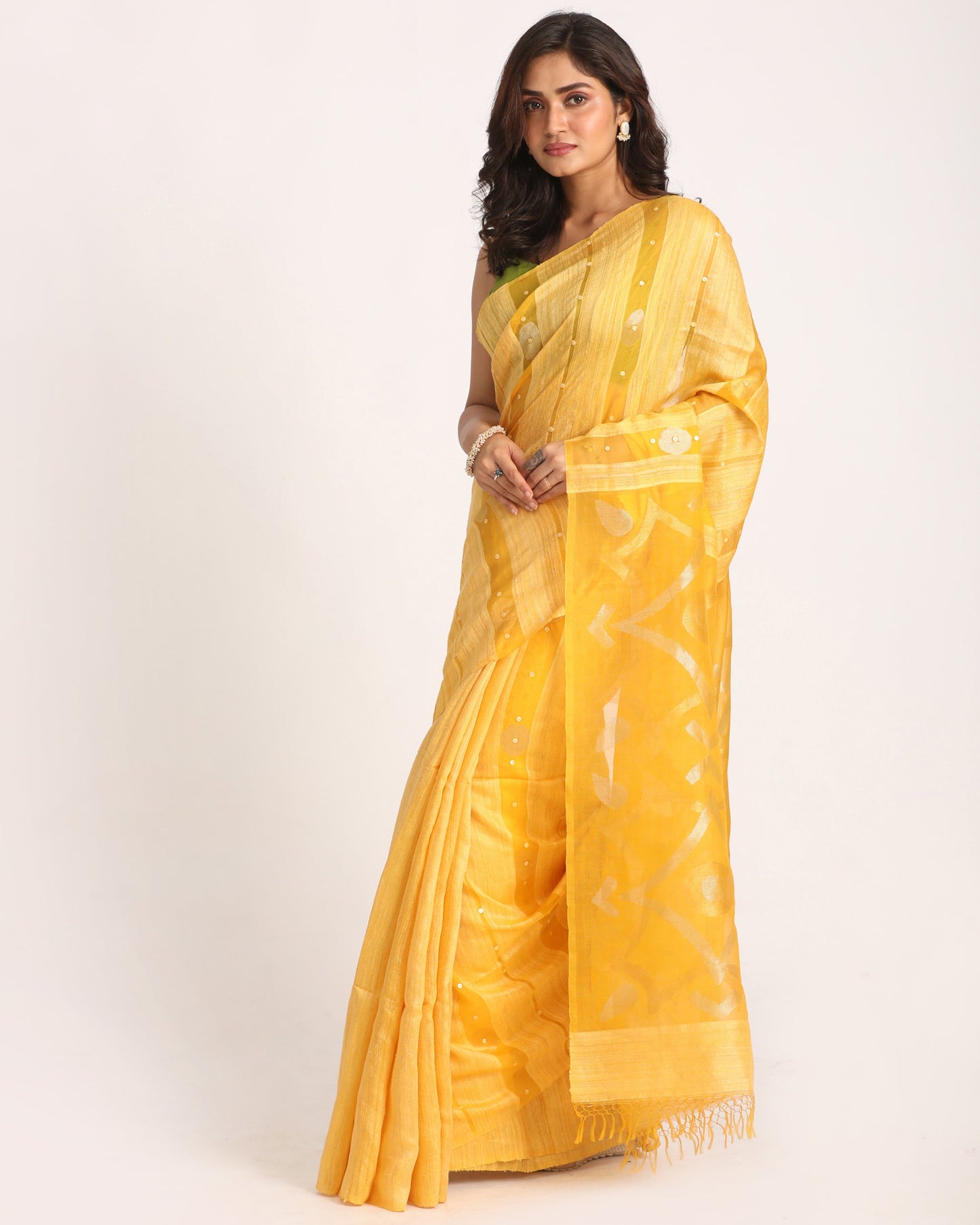 Women's Yellow Matka Silk Handloom Traditional Sequin Jamdani Saree