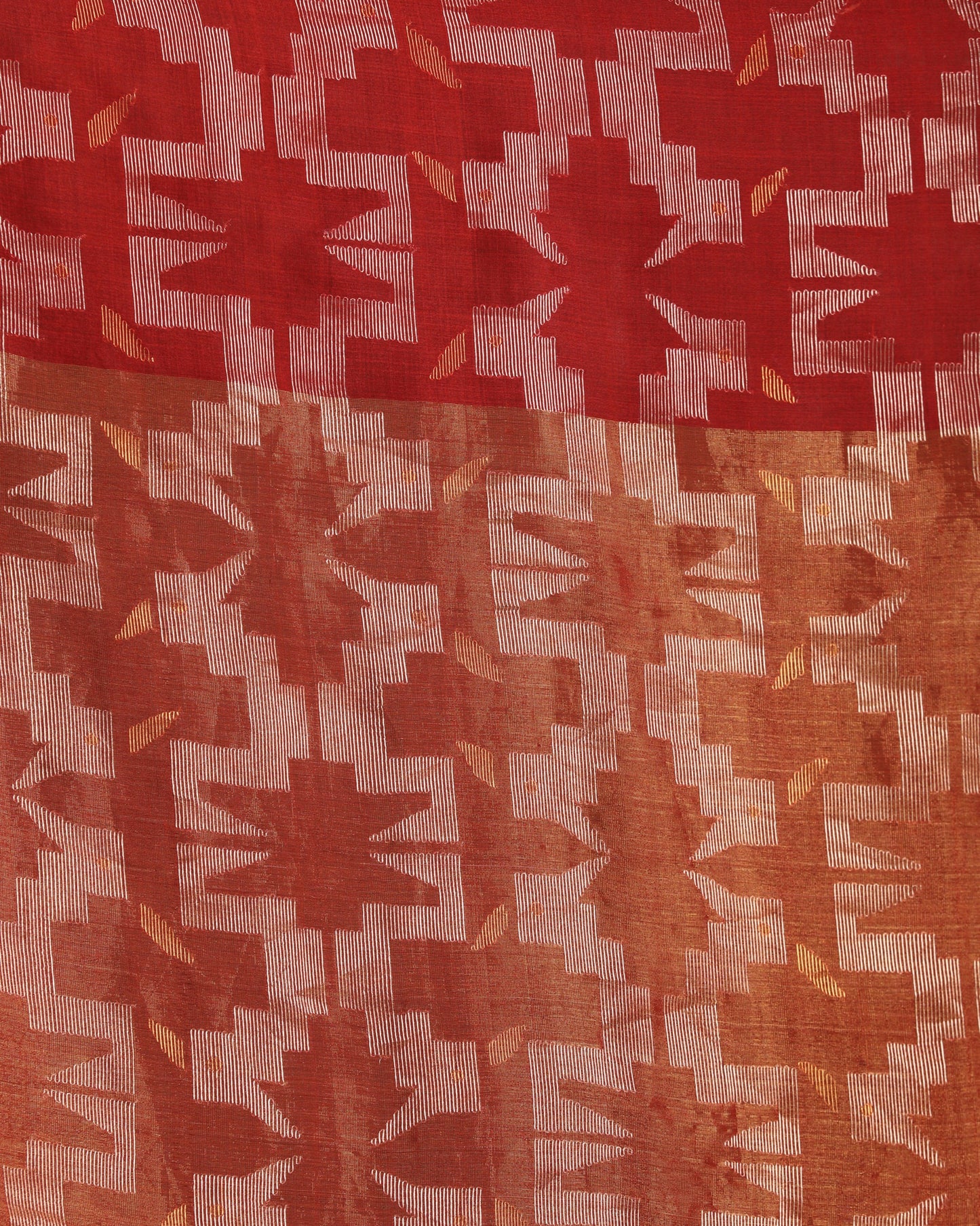 Women's Red Matka Silk Handloom Traditional Sequin Jamdani Saree