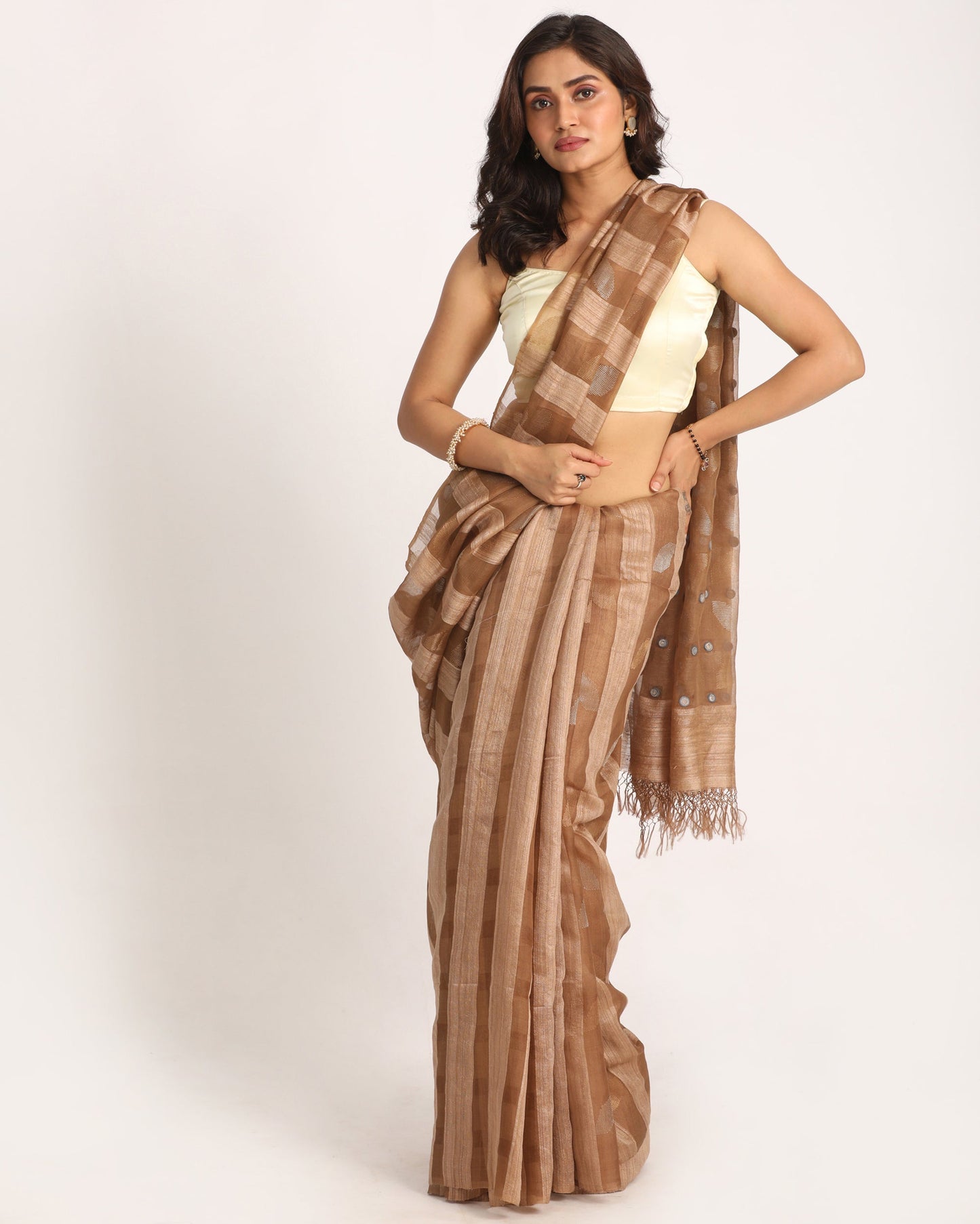 Women's Khaki Matka Silk Handloom Traditional Sequin Jamdani Saree