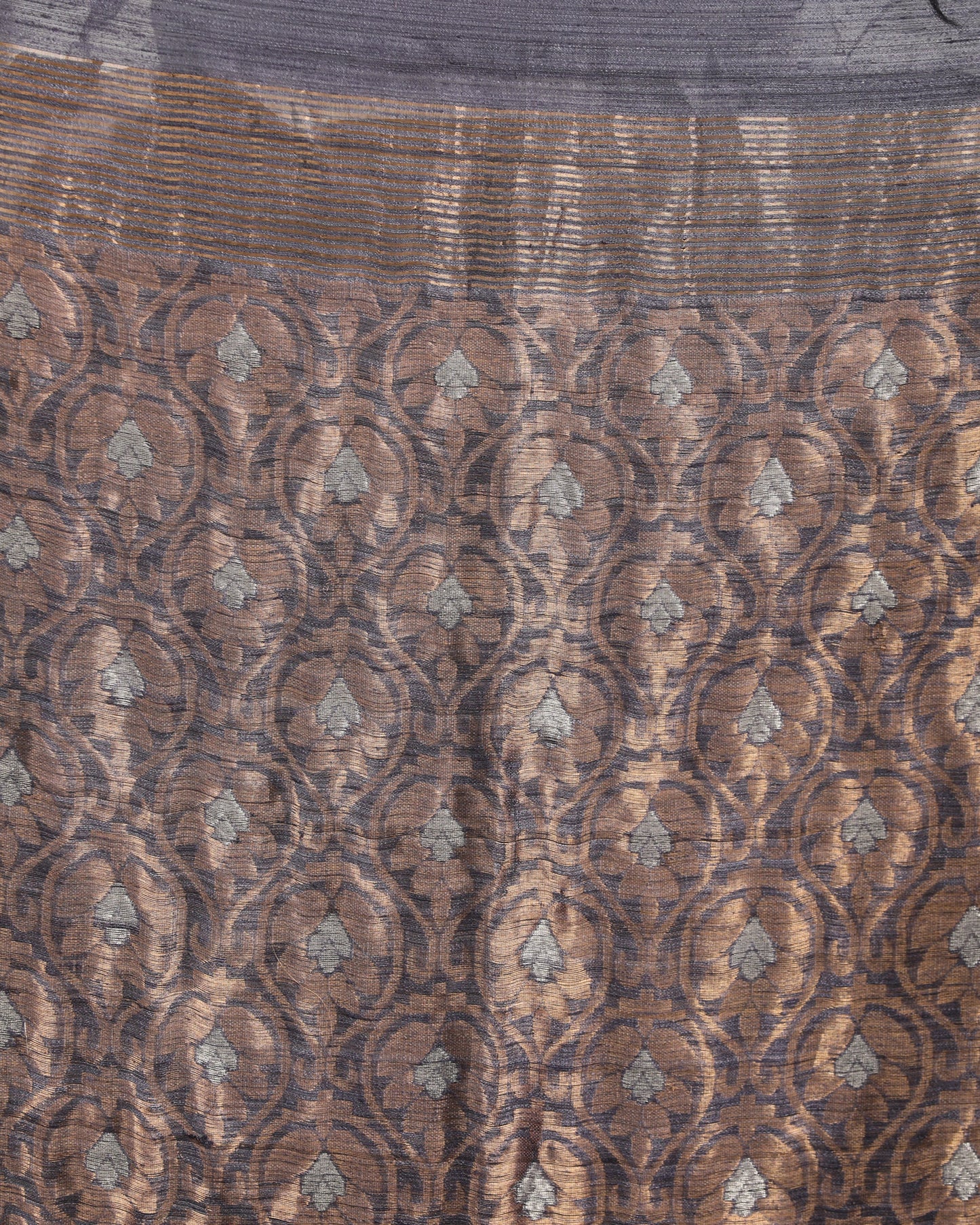 Women's Grey Handloom Traditional Tangail Matka Silk Saree
