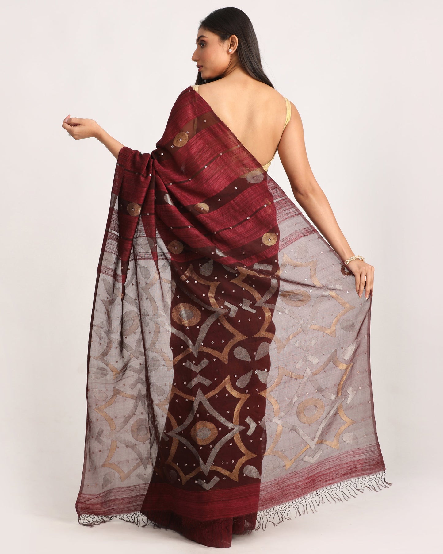 Women's Deep Maroon Matka Silk Handloom Traditional Sequin Jamdani Saree