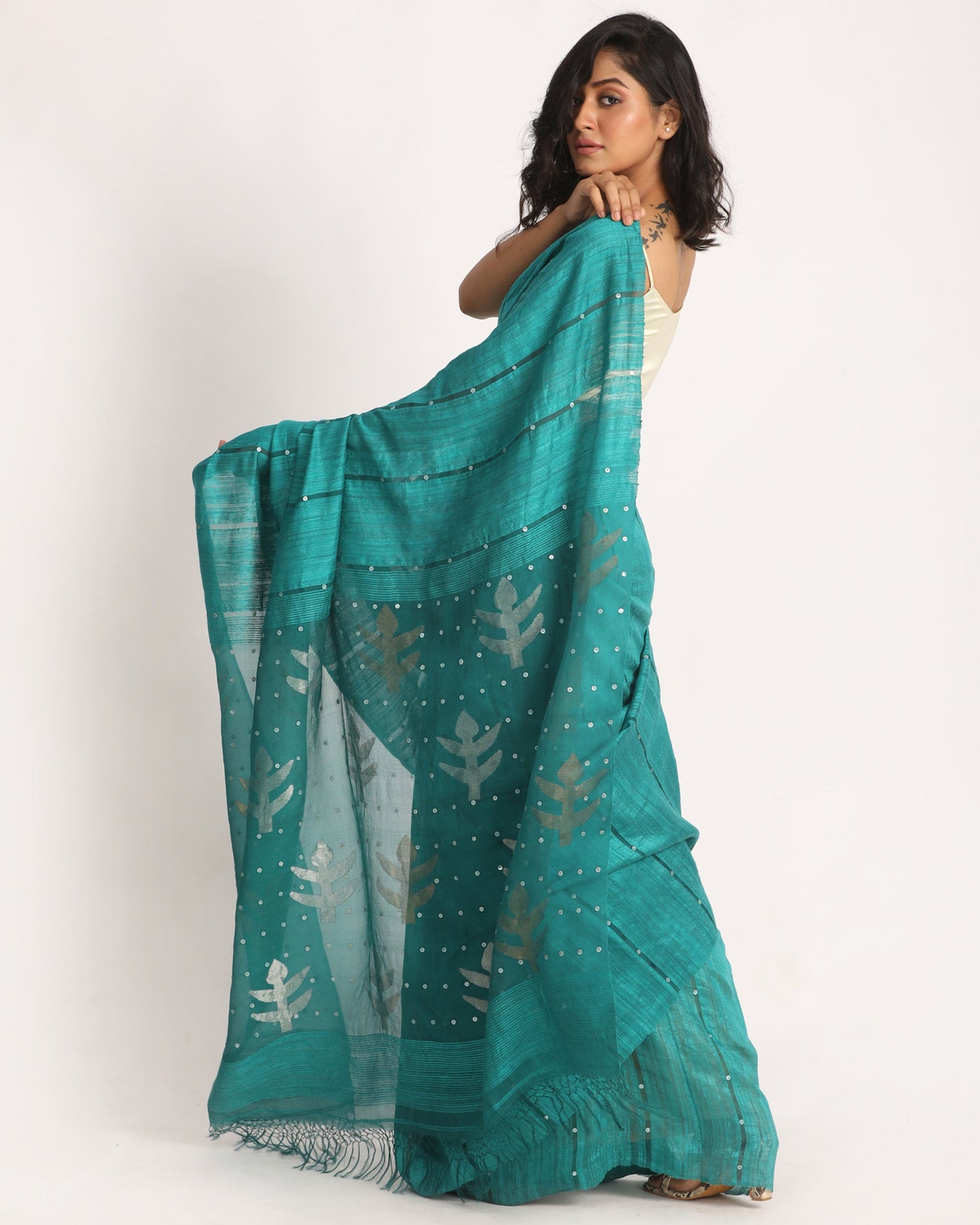 Women's Teal Matka Silk Handloom Traditional Sequin Jamdani Saree