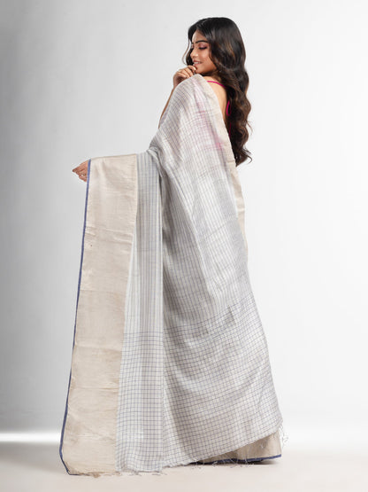 Women's Silk matka check silver zari border handwoven saree