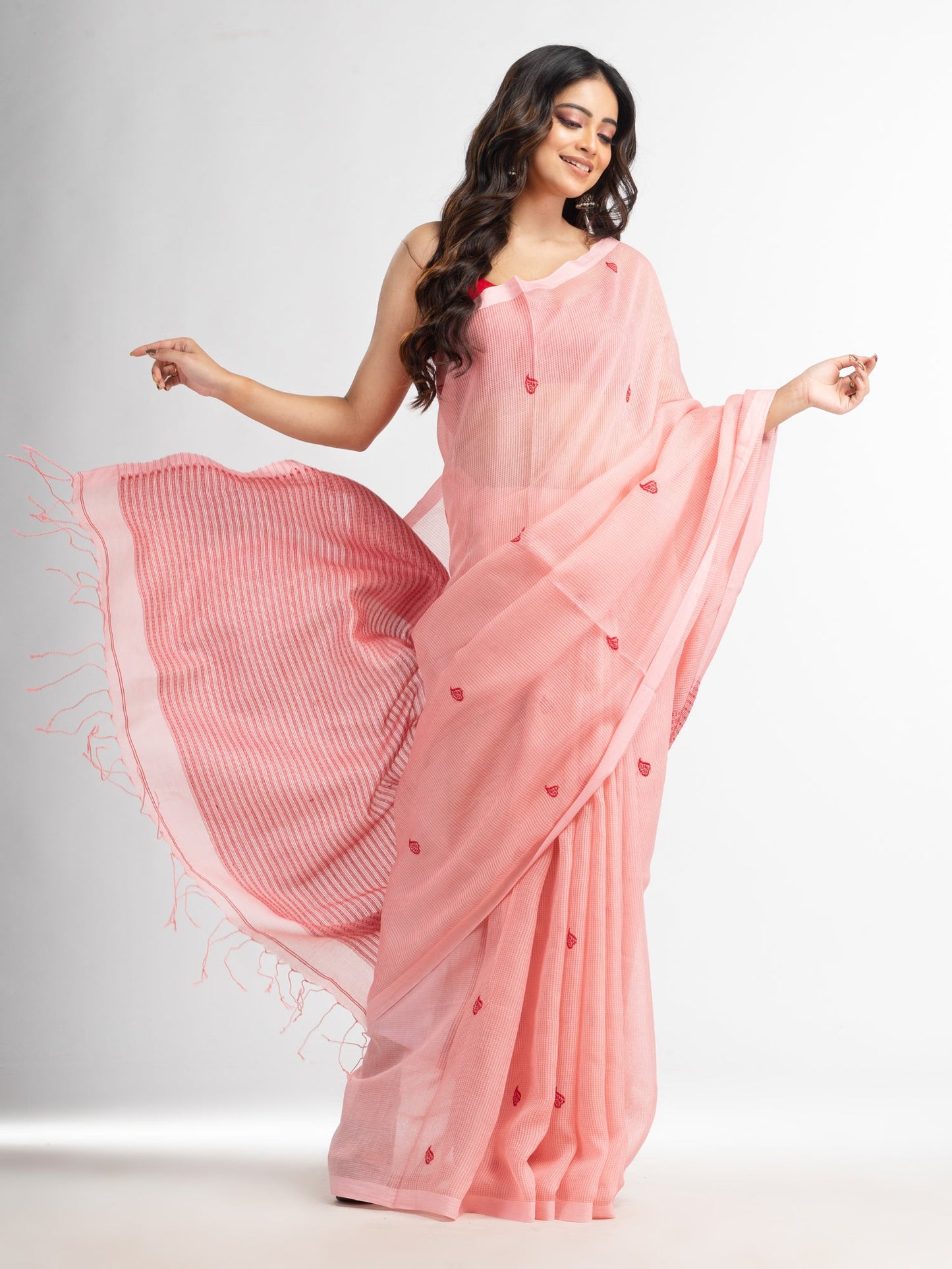 Women's Pink salt resham cotton kota check all over Buti jacquqrd Pallu handwoven saree