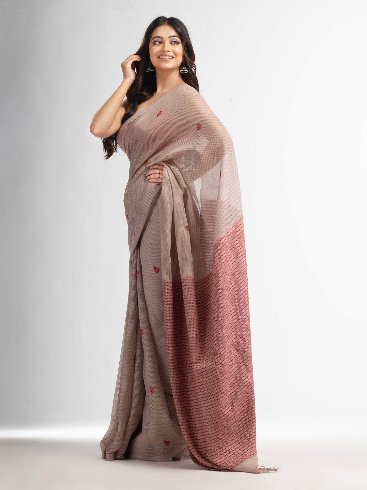 Women's Beige resham cotton kota check all over Buti jacquqrd Pallu handwoven saree