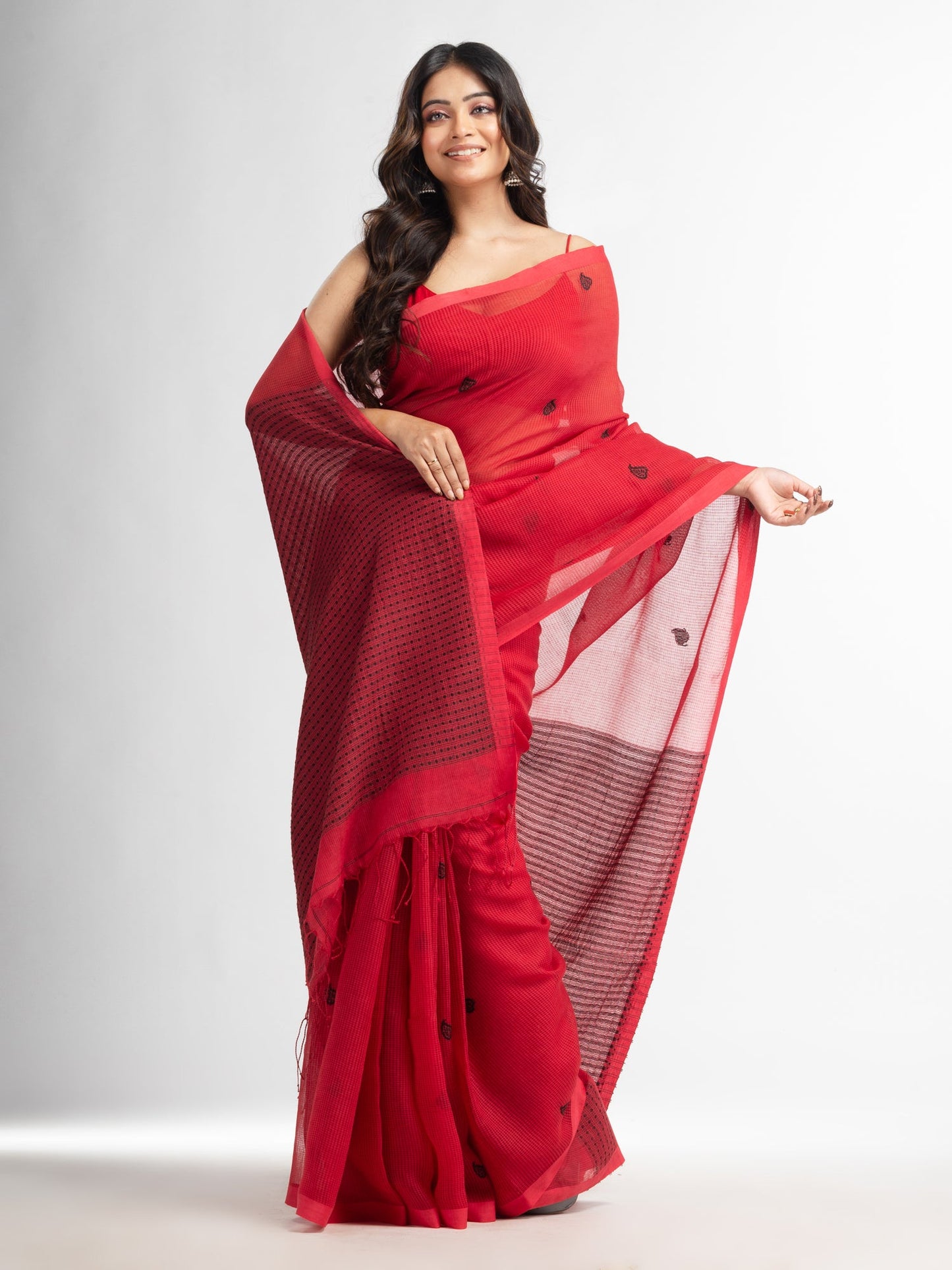 Women's Red resham cotton kota check all over Buti jacquqrd Pallu handwoven saree