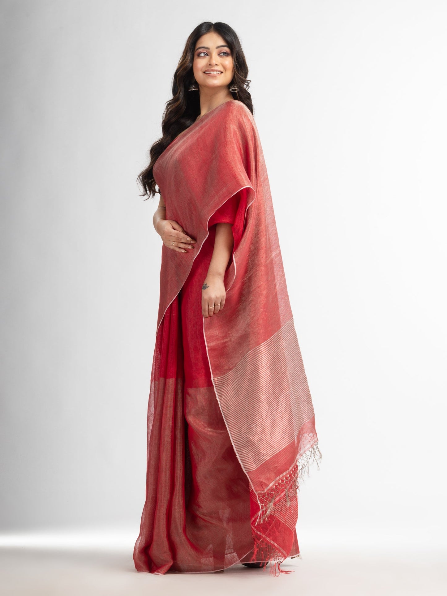 Women's Red tissue linen multi colour pallu handwoven saree
