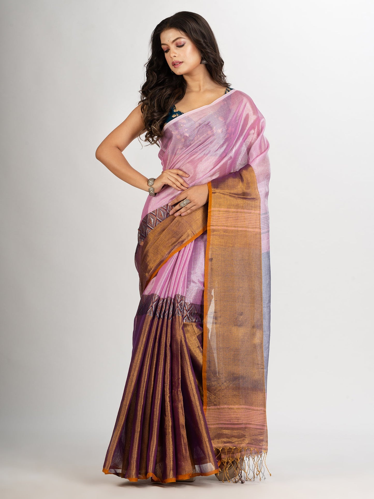 Women's Gold pink Madhumani Jacquard handloom Saree