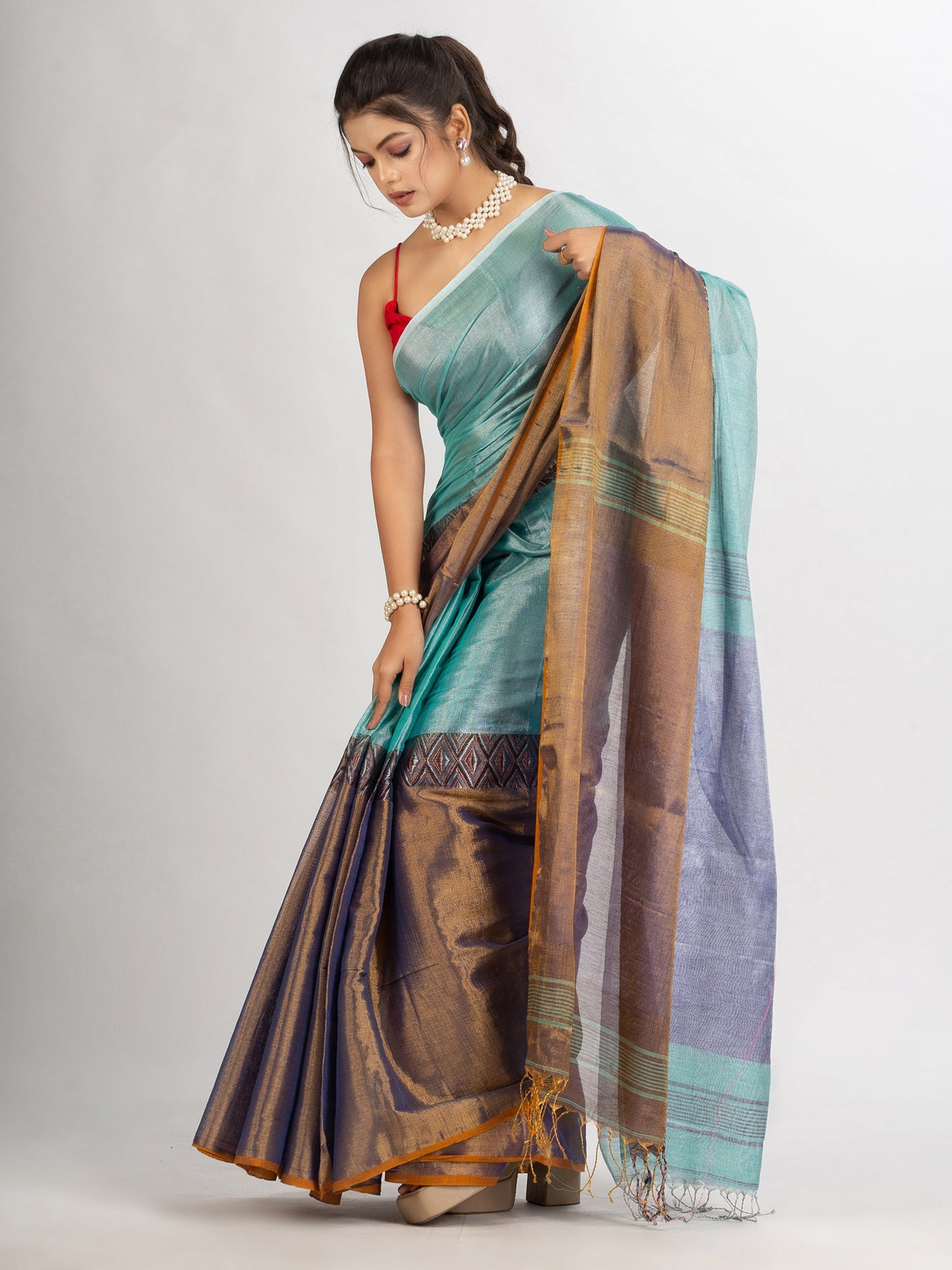 Women's Gold Firoja Zari Cotton Tissue Madhumani Jacquard handloom Saree