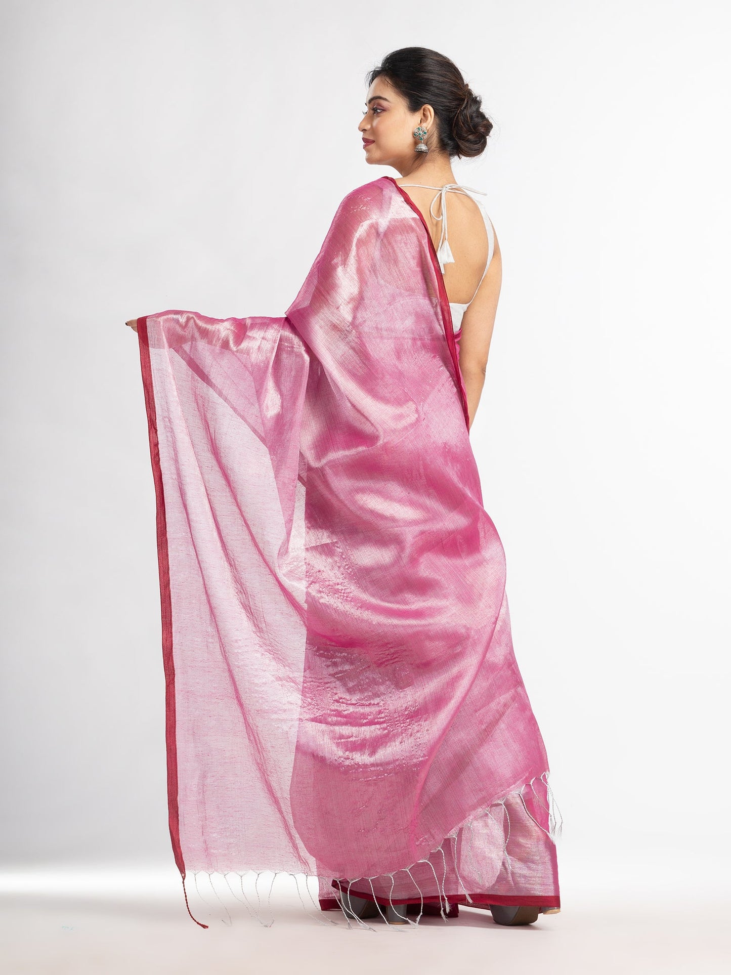 Women's pink tissue cotton solit haif inchi border saree