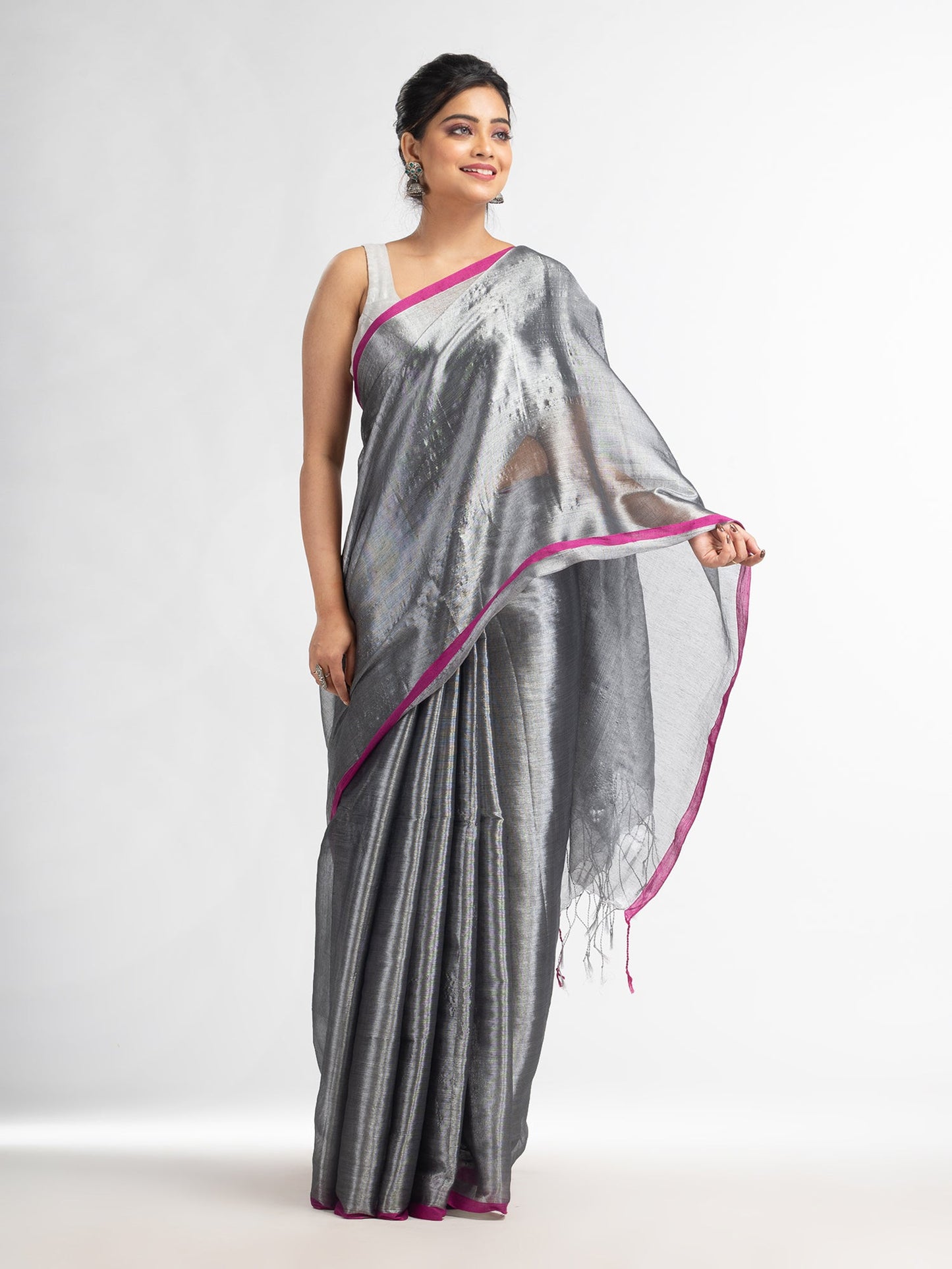 Women's Grey tissue cotton solit haif inchi border saree