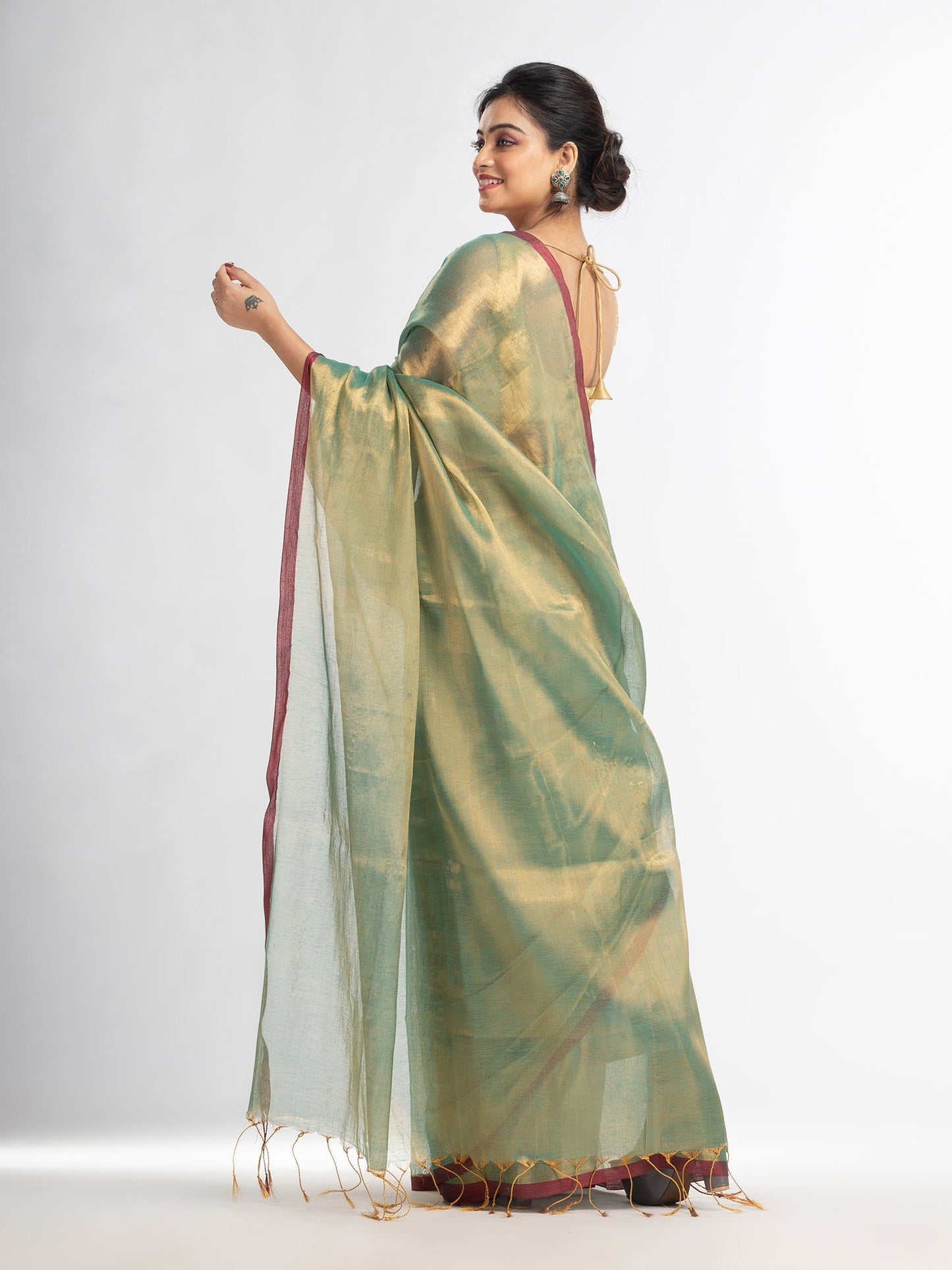 Women's Lce blue tissue cotton solit hafe inchi border saree