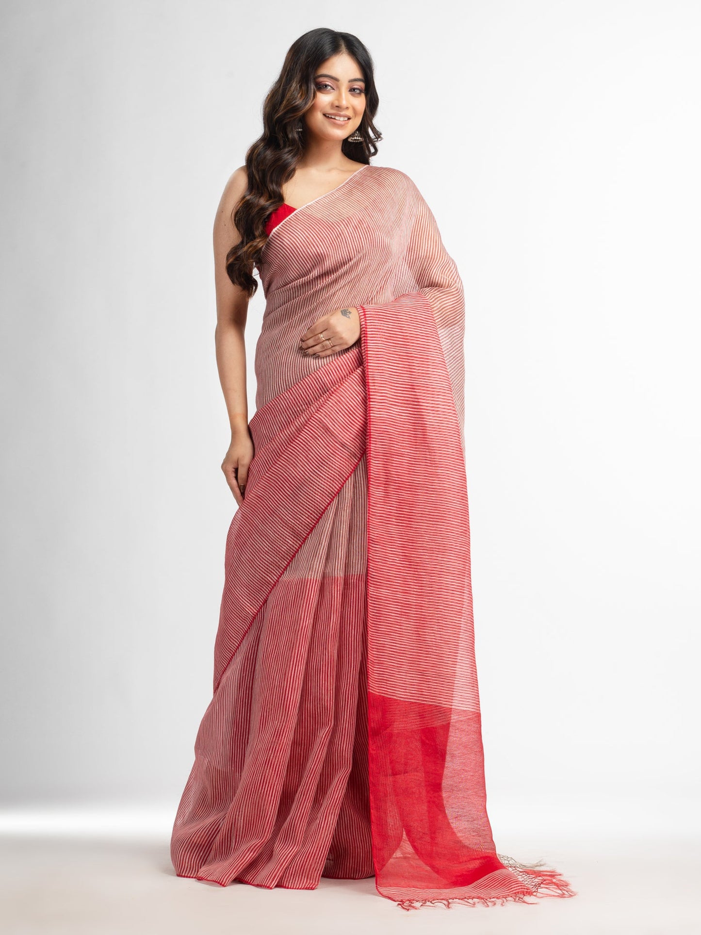 Women's Red all body type check with red pallu handwoven tissue linen saree