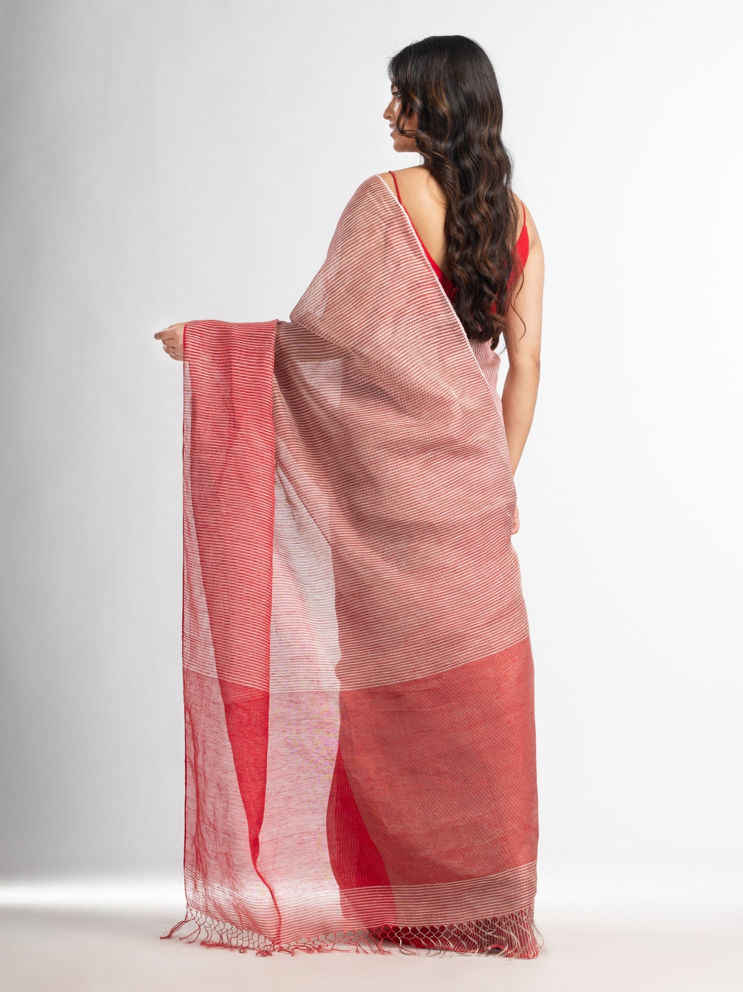 Women's Red all body type check with red pallu handwoven tissue linen saree