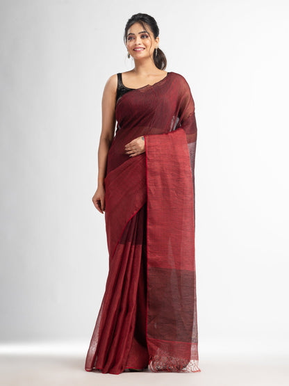 Women's black all body type check with black pallu handwoven tissue linen saree
