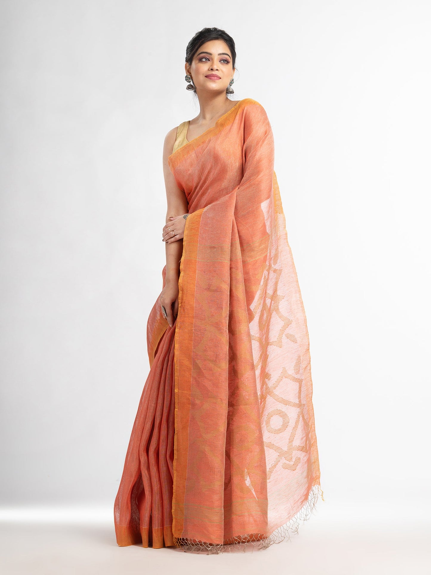 Women's Peach linen tissue pallu jamdani temple border handwoven saree