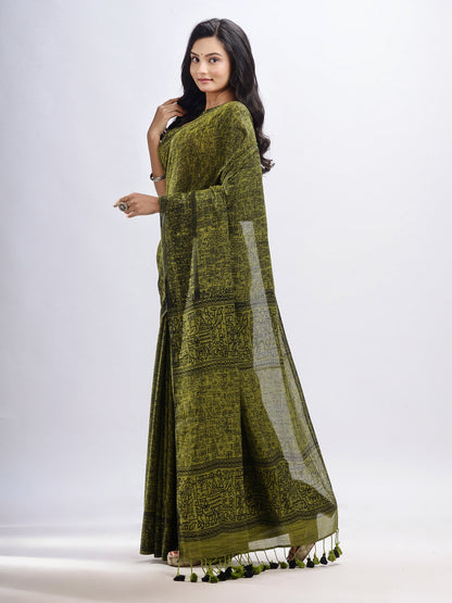 Women's Pista cotton dolls Printed Saree