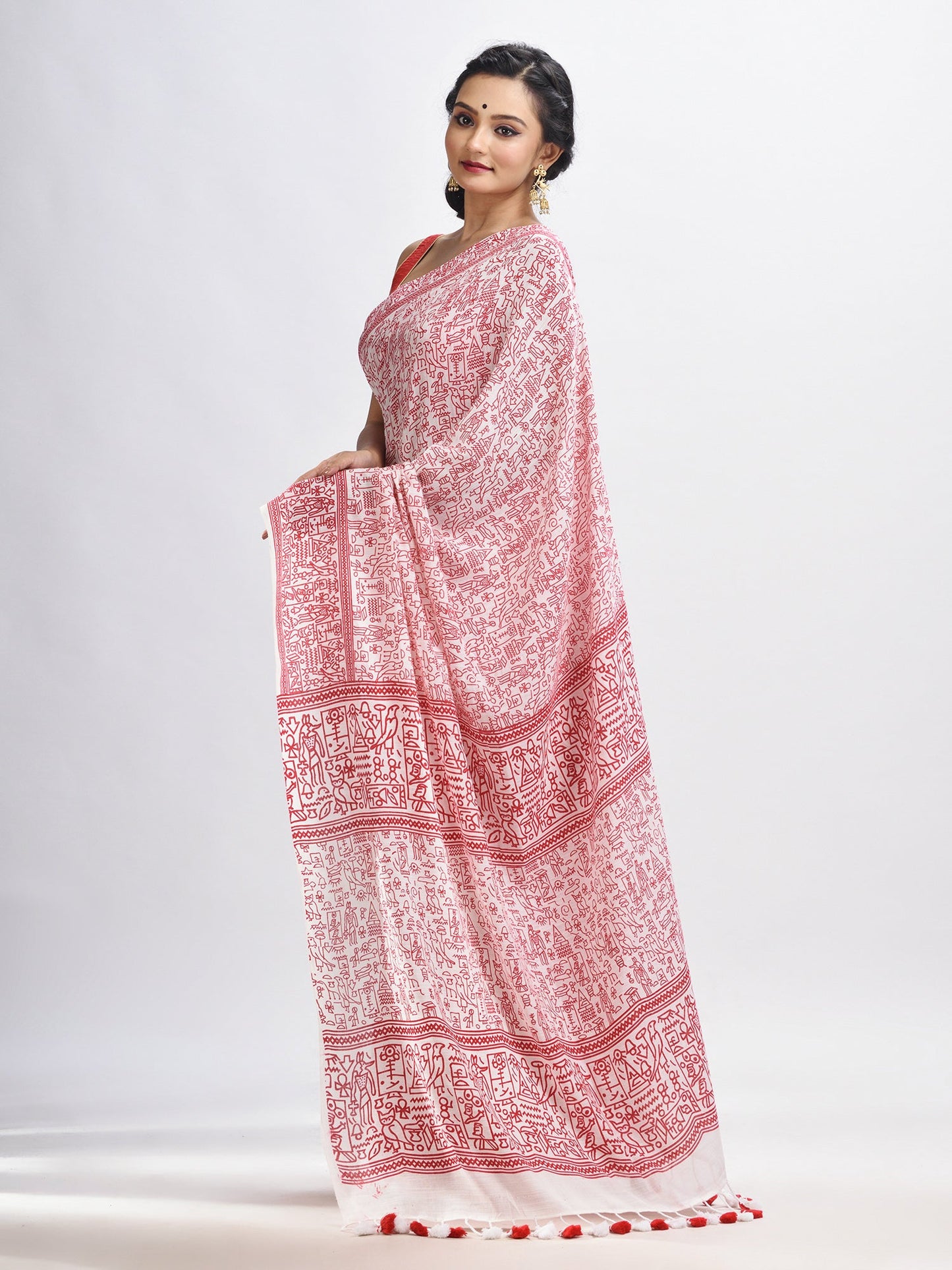 Women's Red cotton dolls Printed Saree