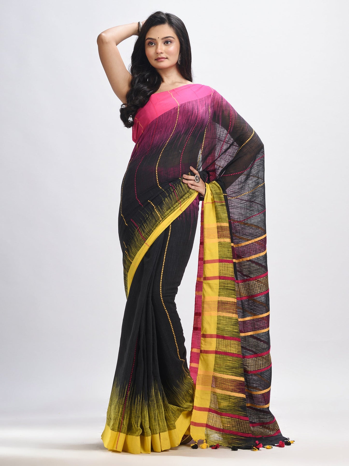 Women's Black cotton tai dai with solid broder in multi colour pallu hondwaven saree