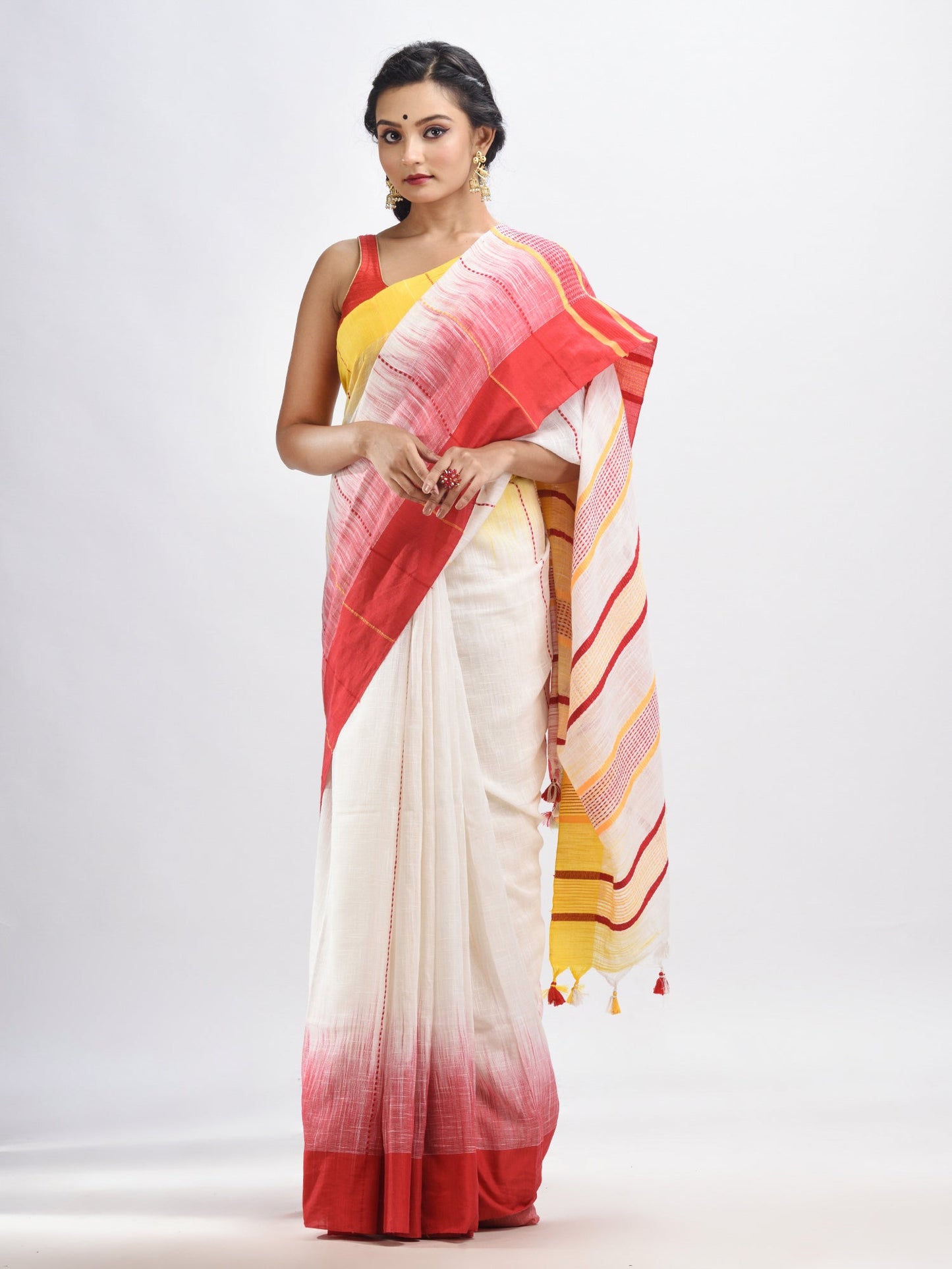 Women's White cotton tai dai with solid broder in multi colour pallu hondwaven saree
