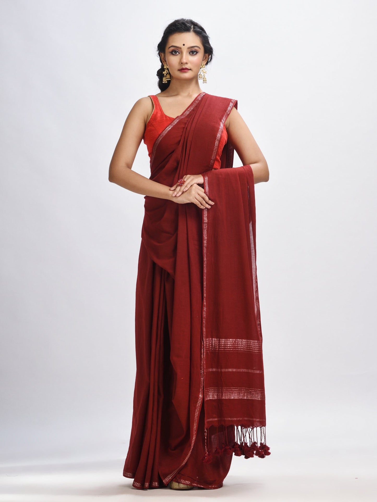 Women's Maroon cotton with Jacquard Zari border and zari Stipe pallu handloom Saree