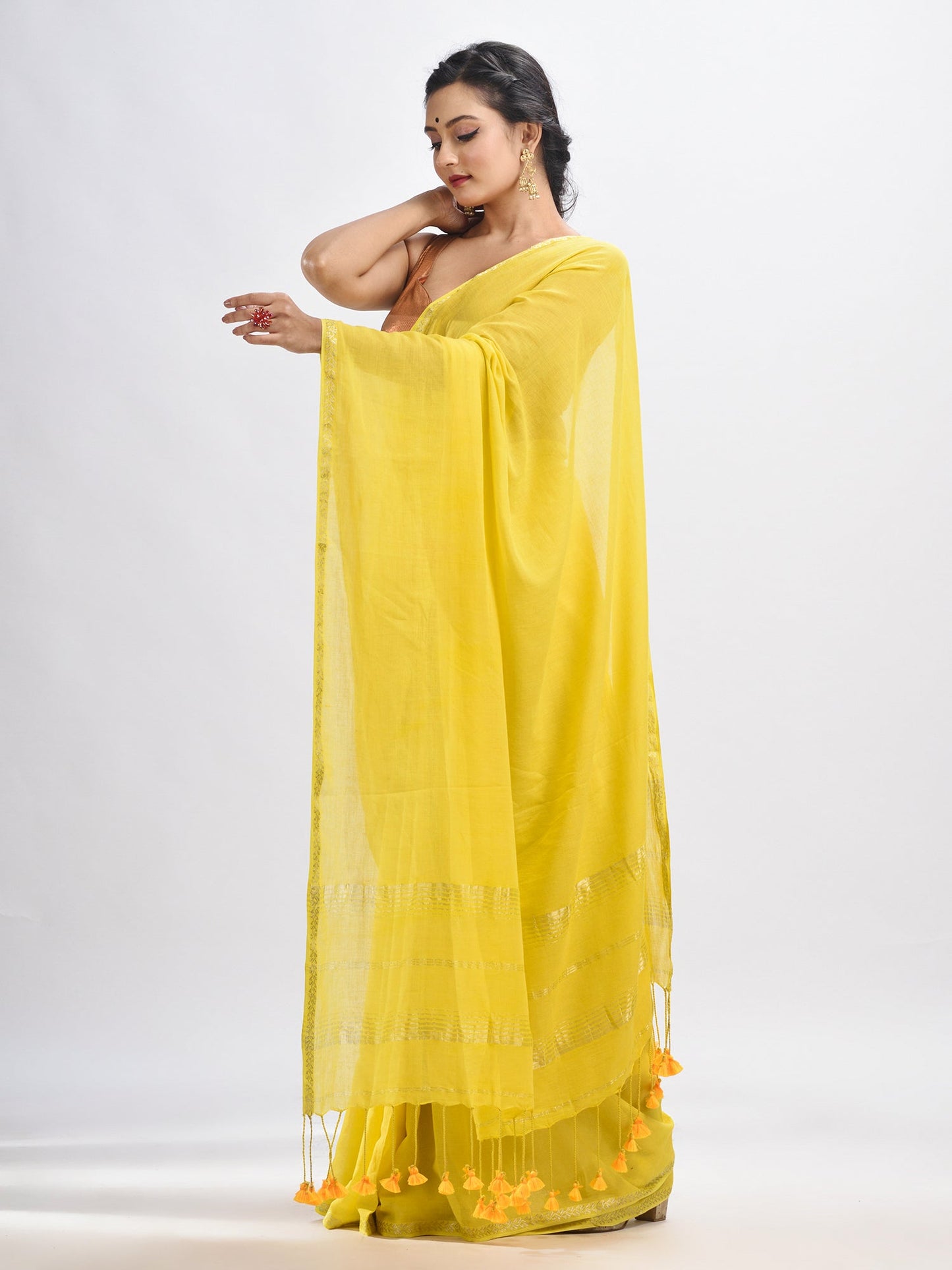 Women's Yellow cotton with Jacquard Zari border and zari Stipe pallu handloom Saree