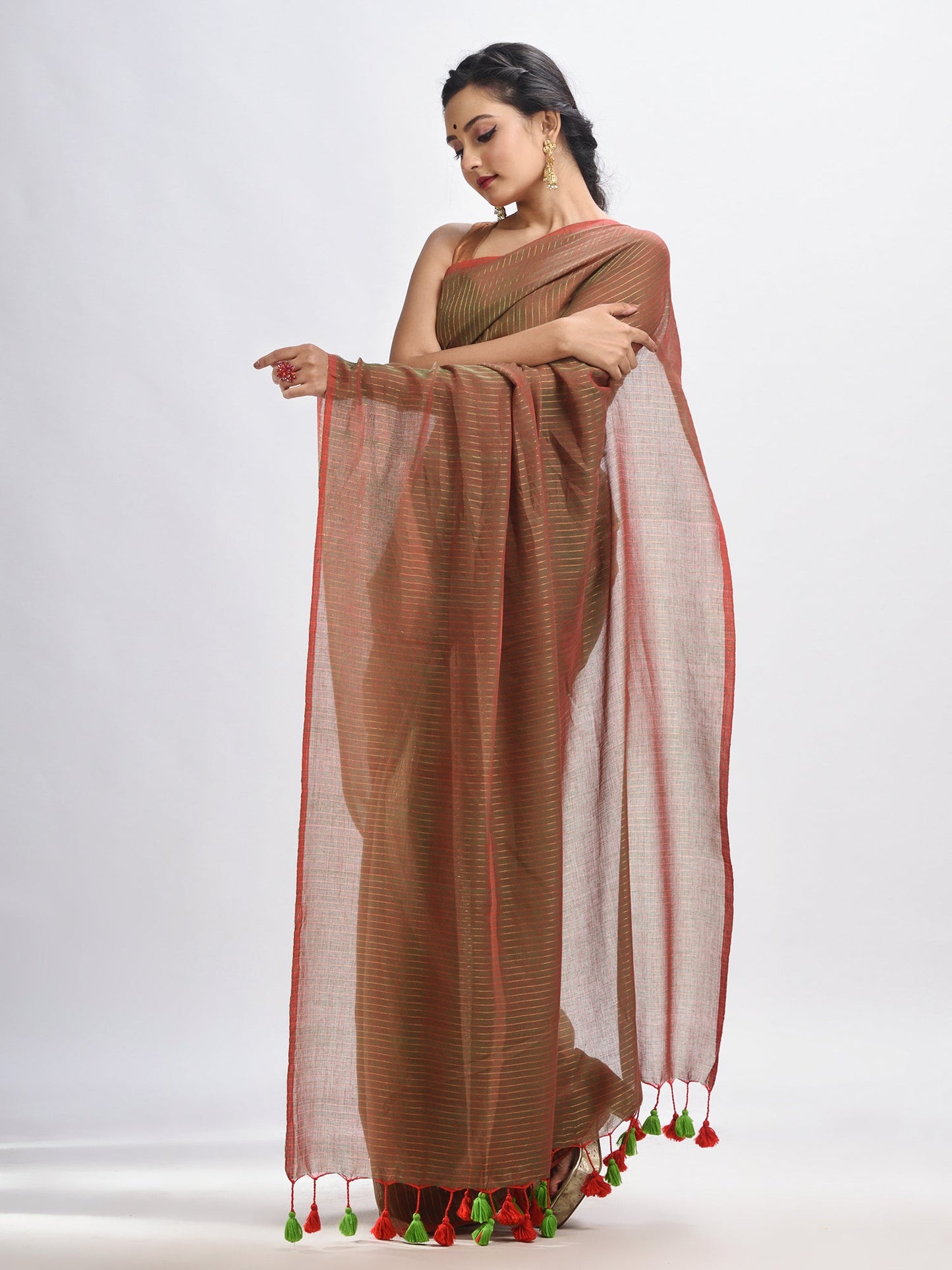 Women's Lime Green Handloom Molmol zari Cotton Saree