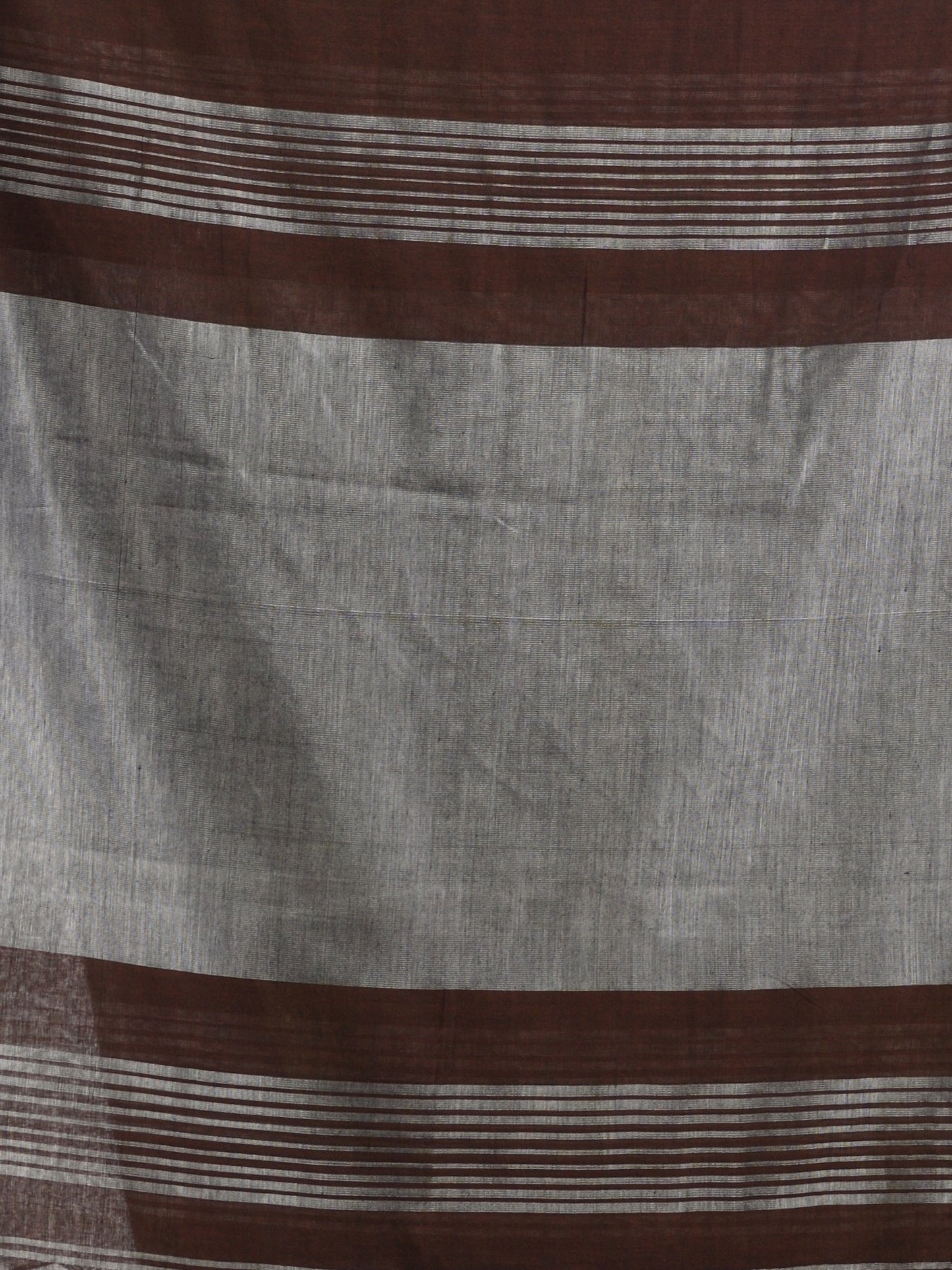 Women's Dark coffee Cotton with zari pallu and zari border handloom Saree