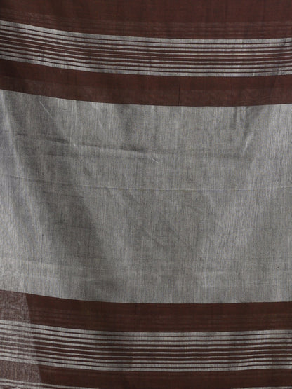 Women's Red Cotton with zari pallu and zari border handloom Saree