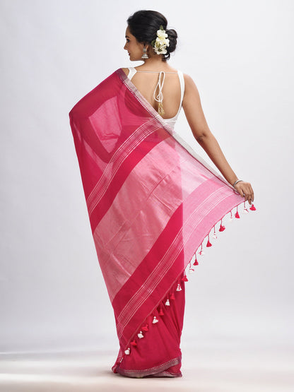 Women's Deep pink Cotton with zari pallu and zari border handloom Saree