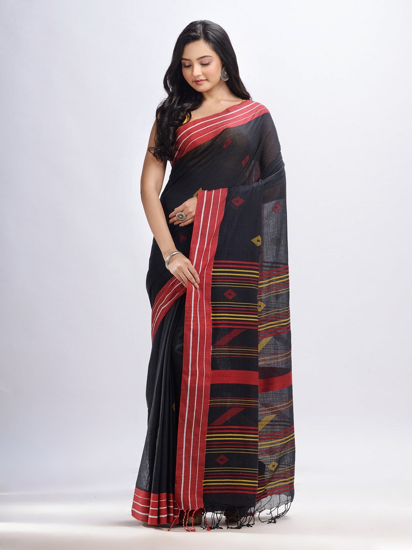 Women's Black cotton with red border handwoven jamdani saree