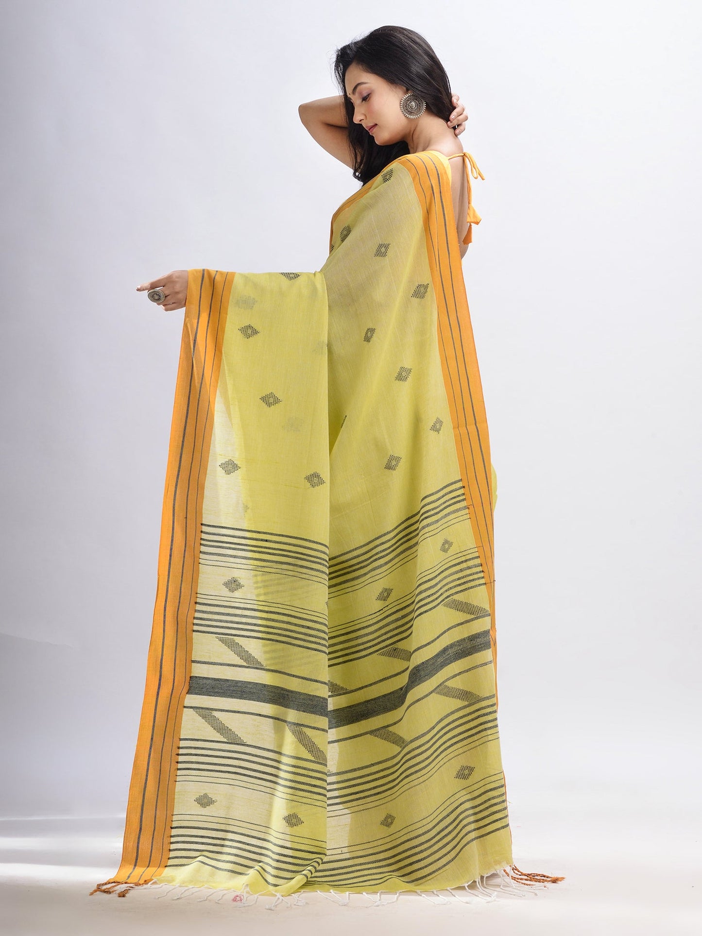 Women's Summer yellow cotton with simply elegant border handwoven jamdani saree
