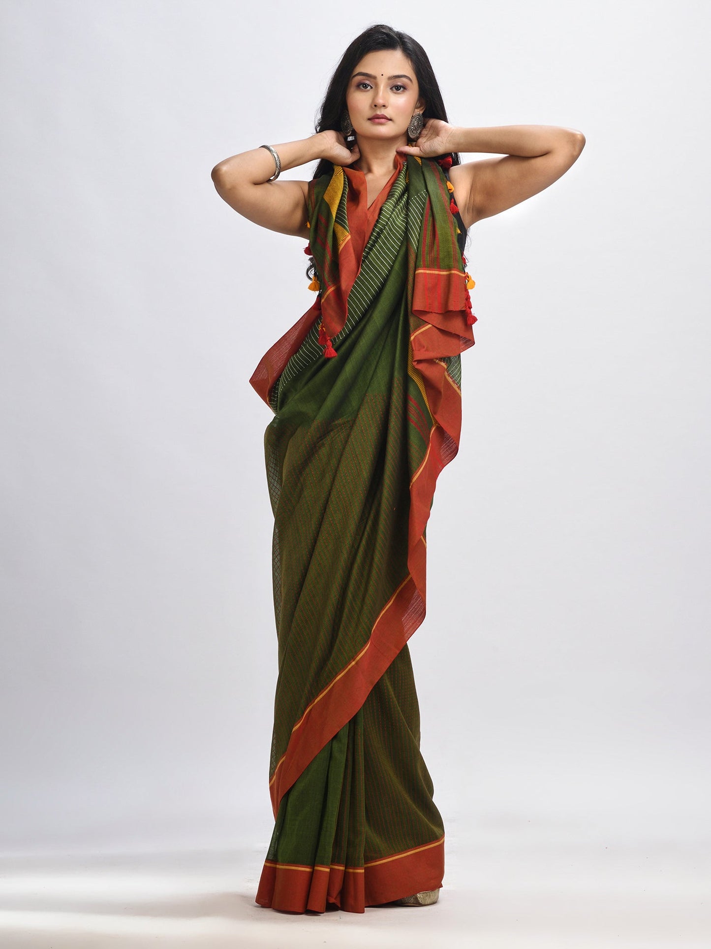 Women's Olive green cotton with red border handwoven jamdani saree
