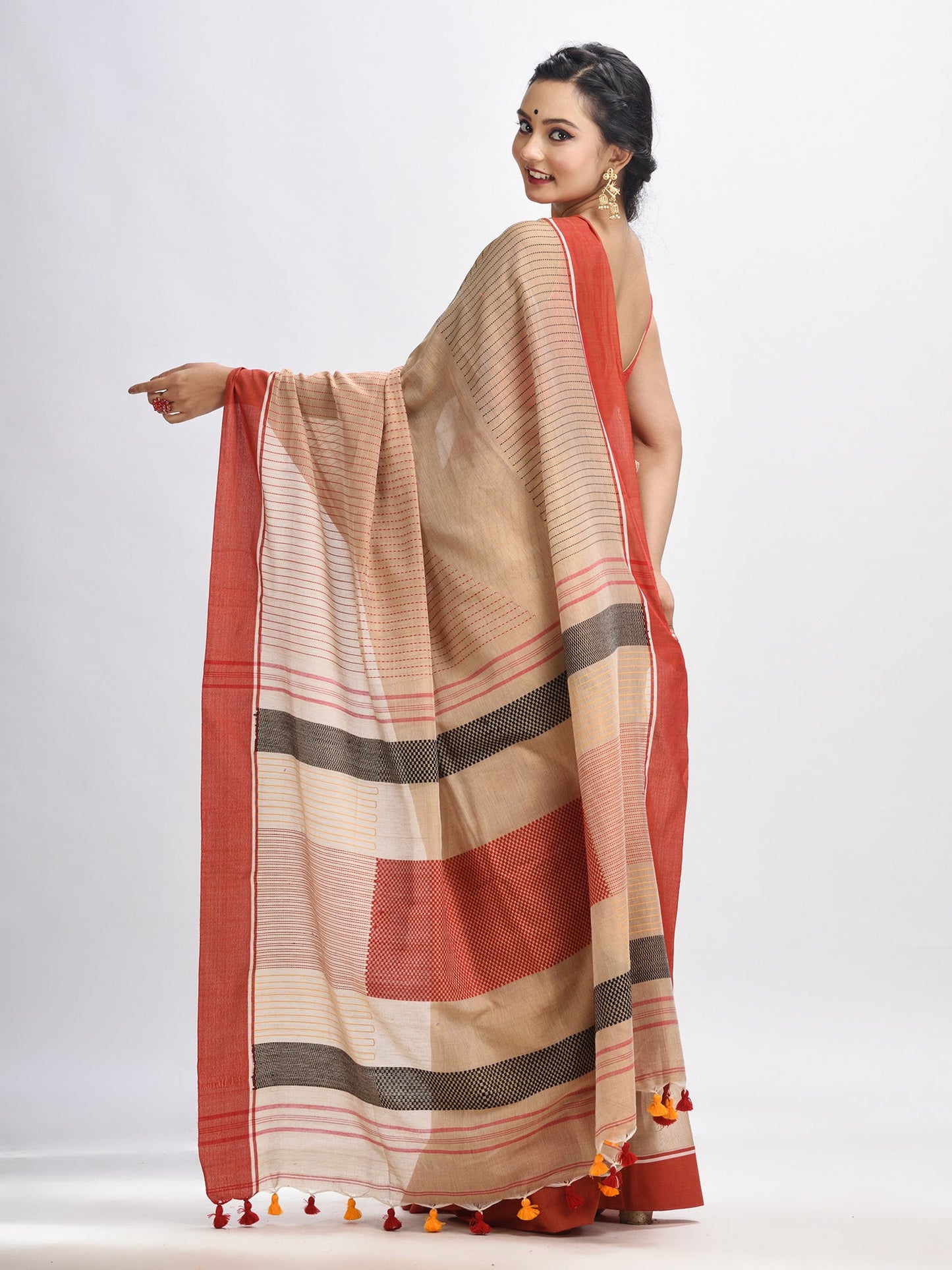 Women's Muga cotton with red border handwoven jamdani saree